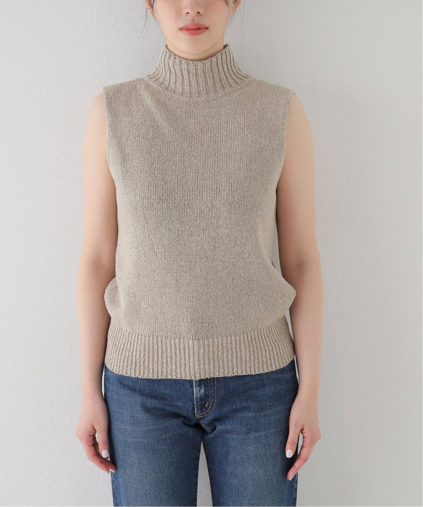 Lily Linen タートルネック ノースリーブニット（ニット／セーター  