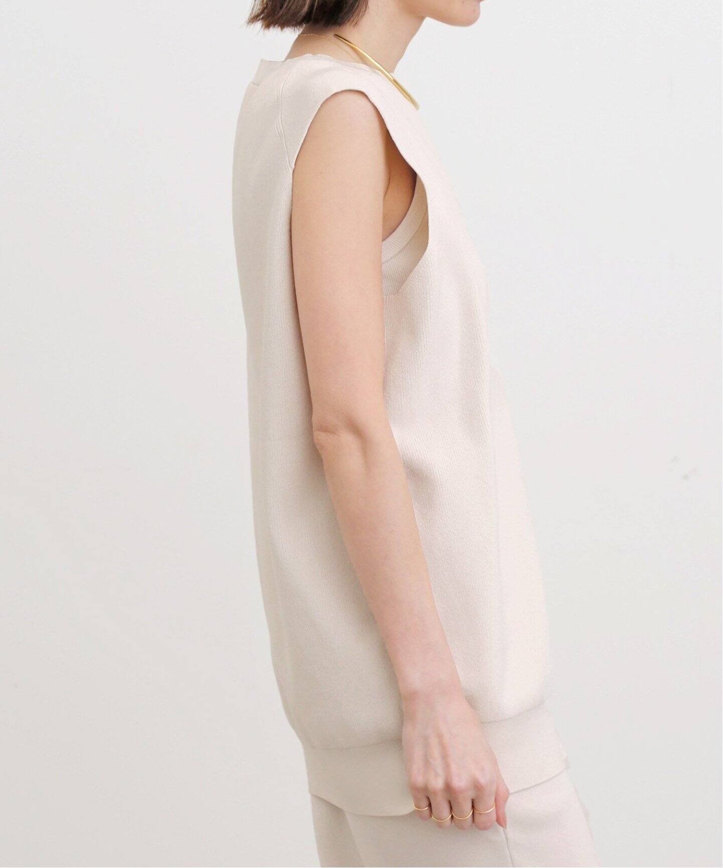 Knit Vest（ニット／セーター）｜L