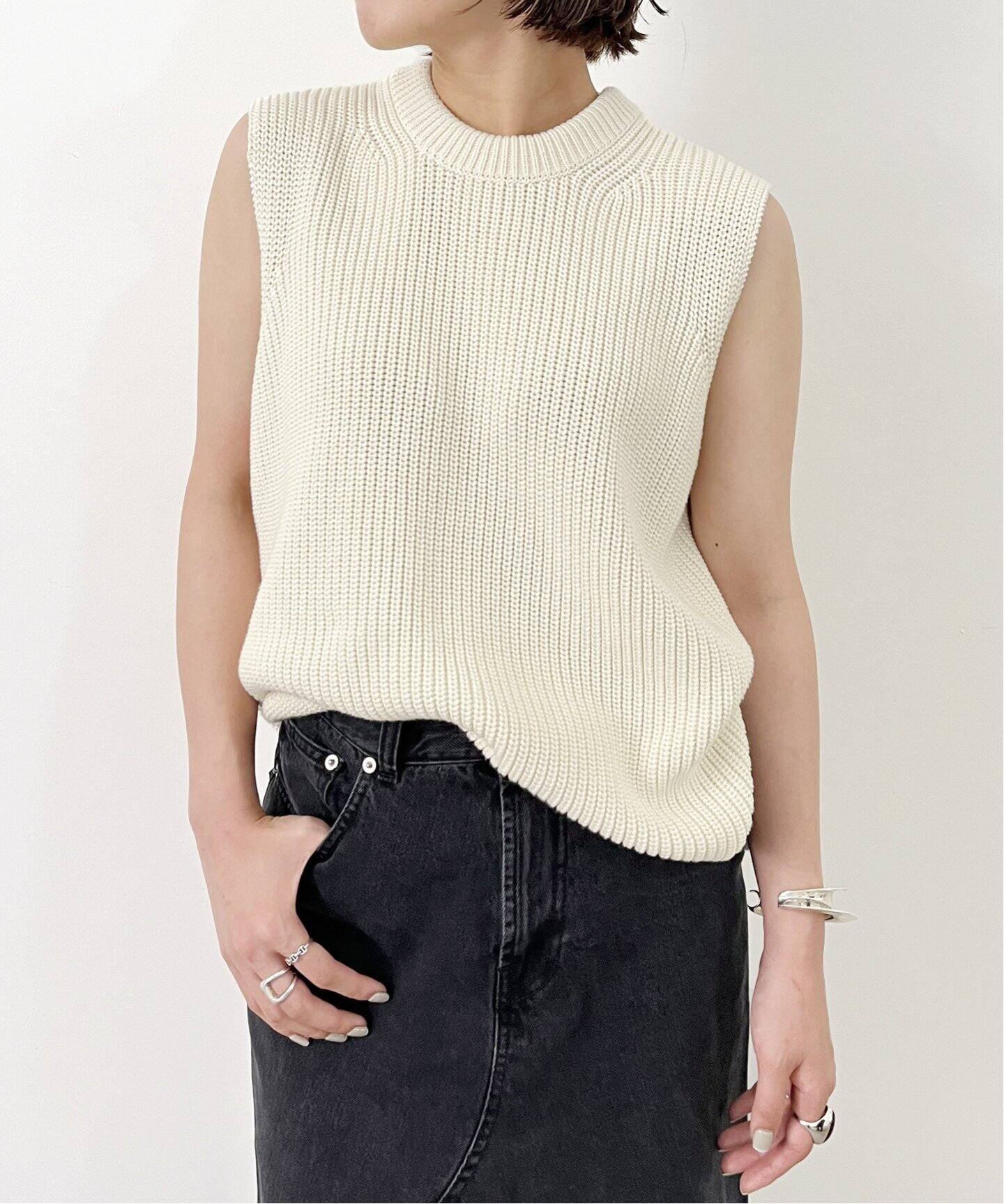 Cotton Knit Vest（ニット／セーター）｜L