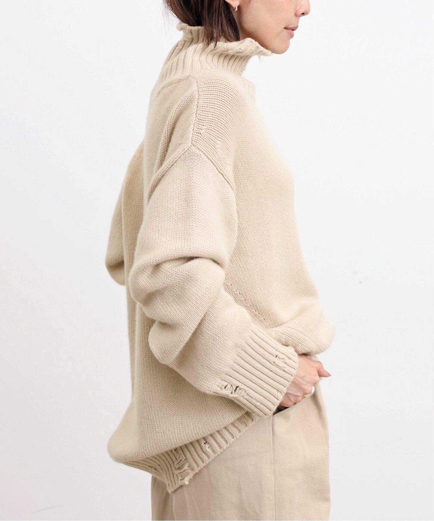 CANESSA/カネッサ】 LUNA TURTLE NECK KNIT（ニット／セーター）｜L 