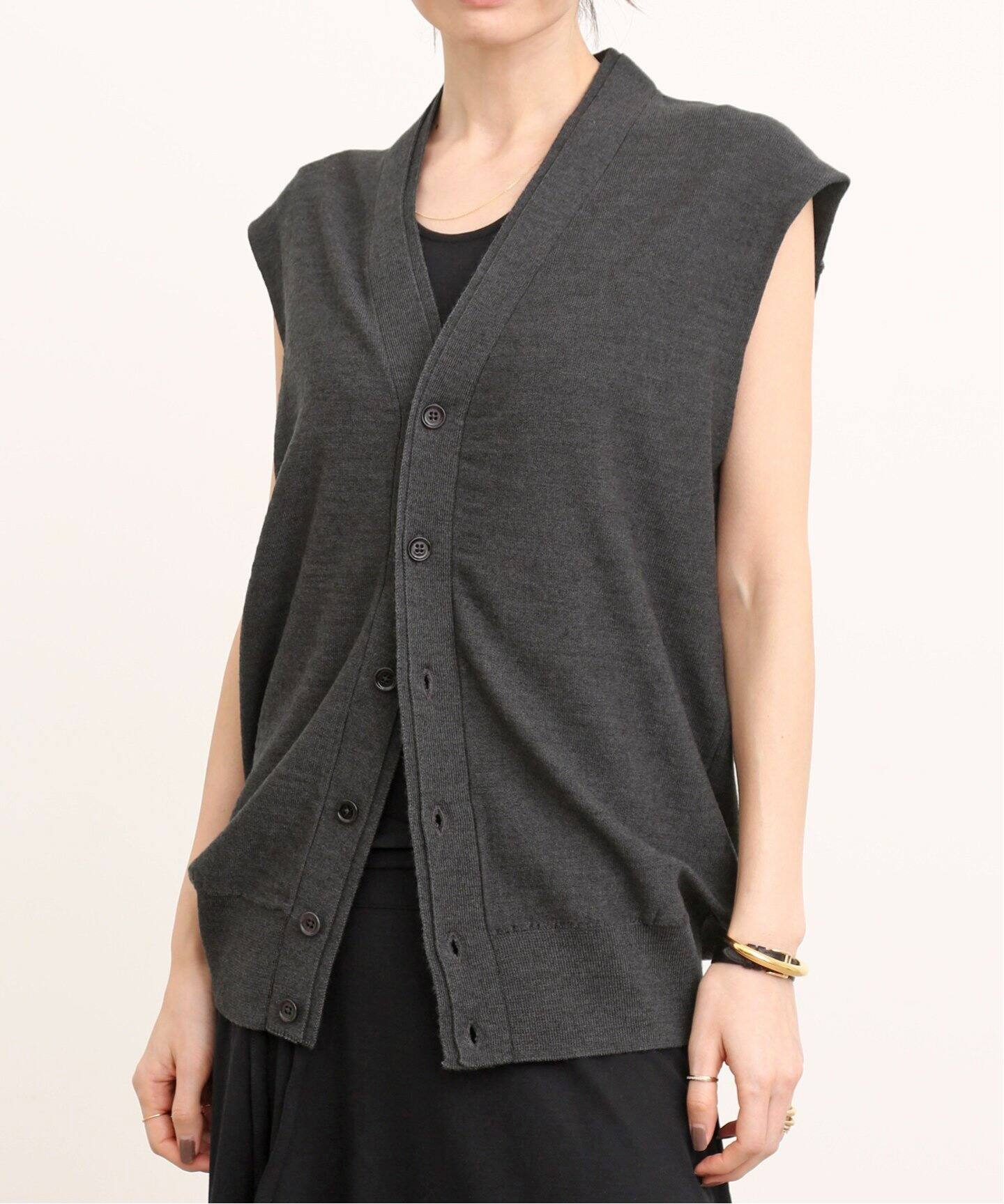 LEMAIRE/ルメール】SLEEVELESS TWISTED CARDIGAN（ニット／セーター 