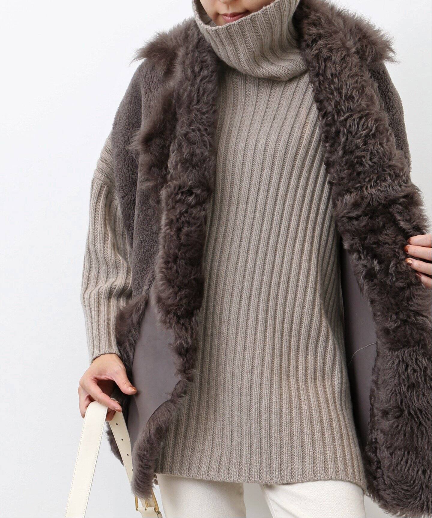 MR MITTENS/ミスター ミトンズ】 RIBBED HIGH NECK KNIT（ニット  