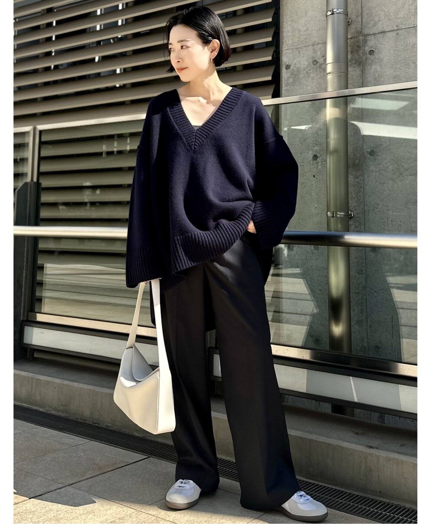 Vネックオーバープルオーバー（ニット／セーター）｜AP STUDIO  