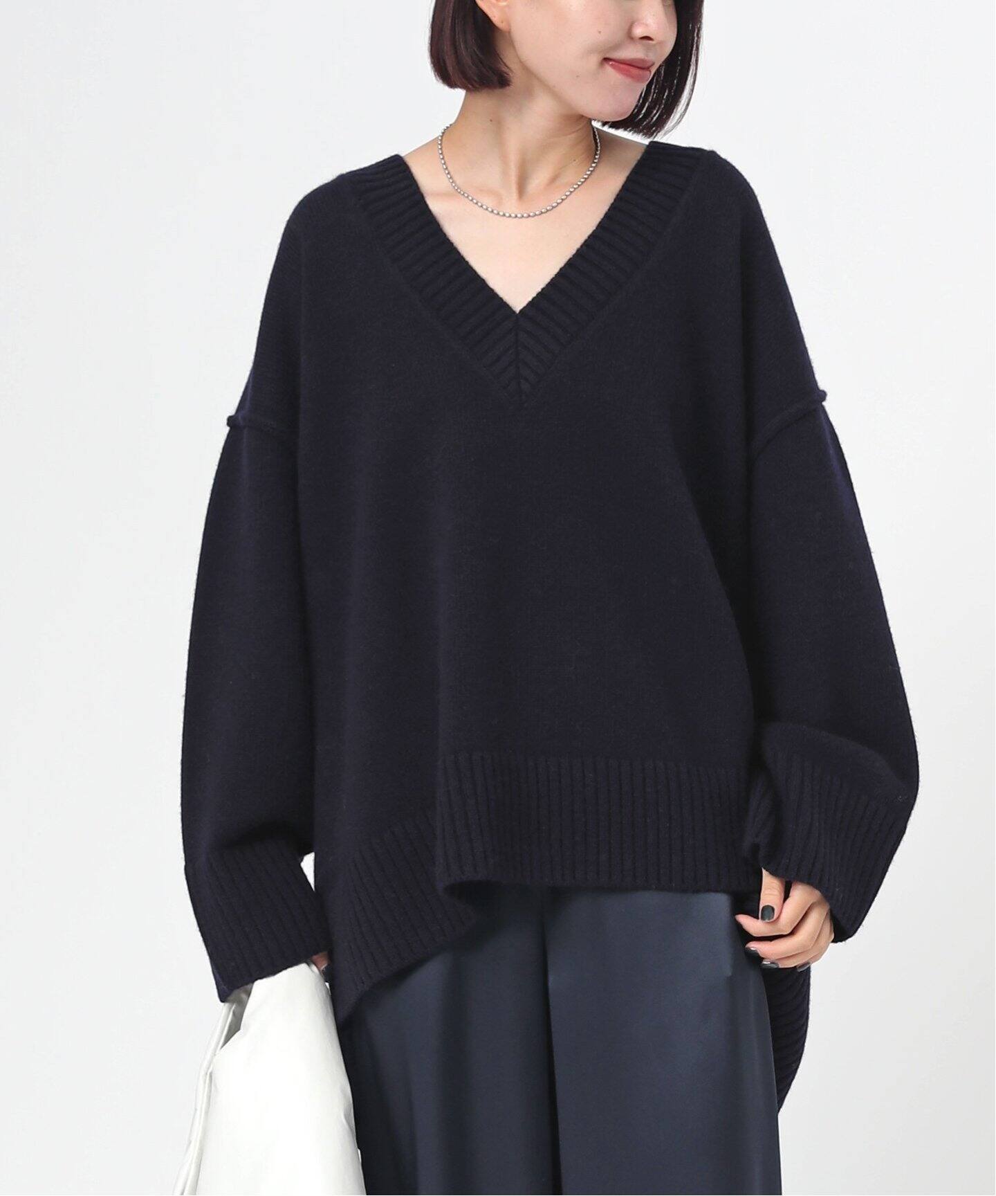Vネックオーバープルオーバー（ニット／セーター）｜AP STUDIO  