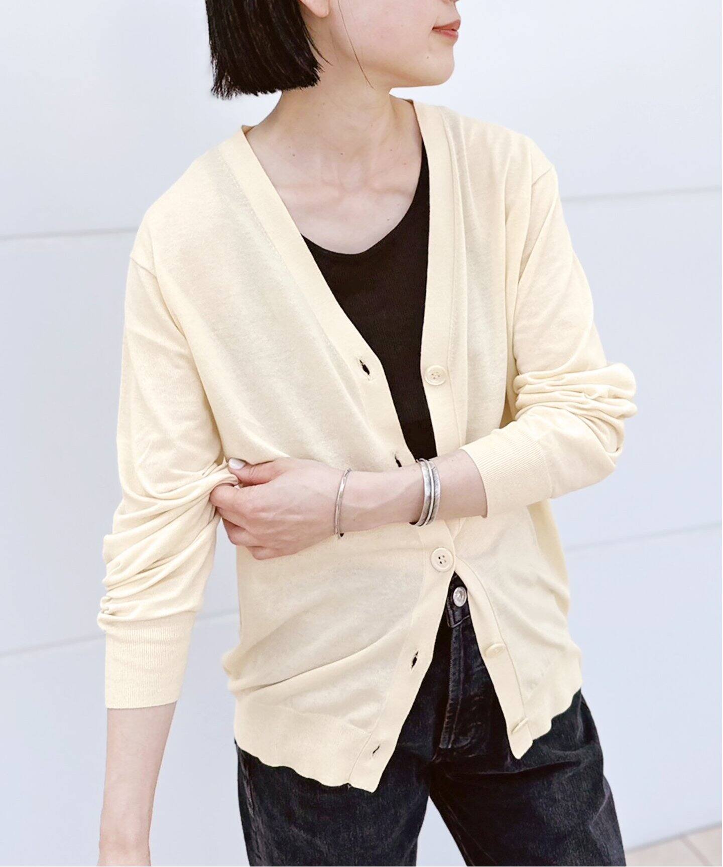 コットンベーシックVネックカーディガン（カーディガン）｜AP STUDIO  