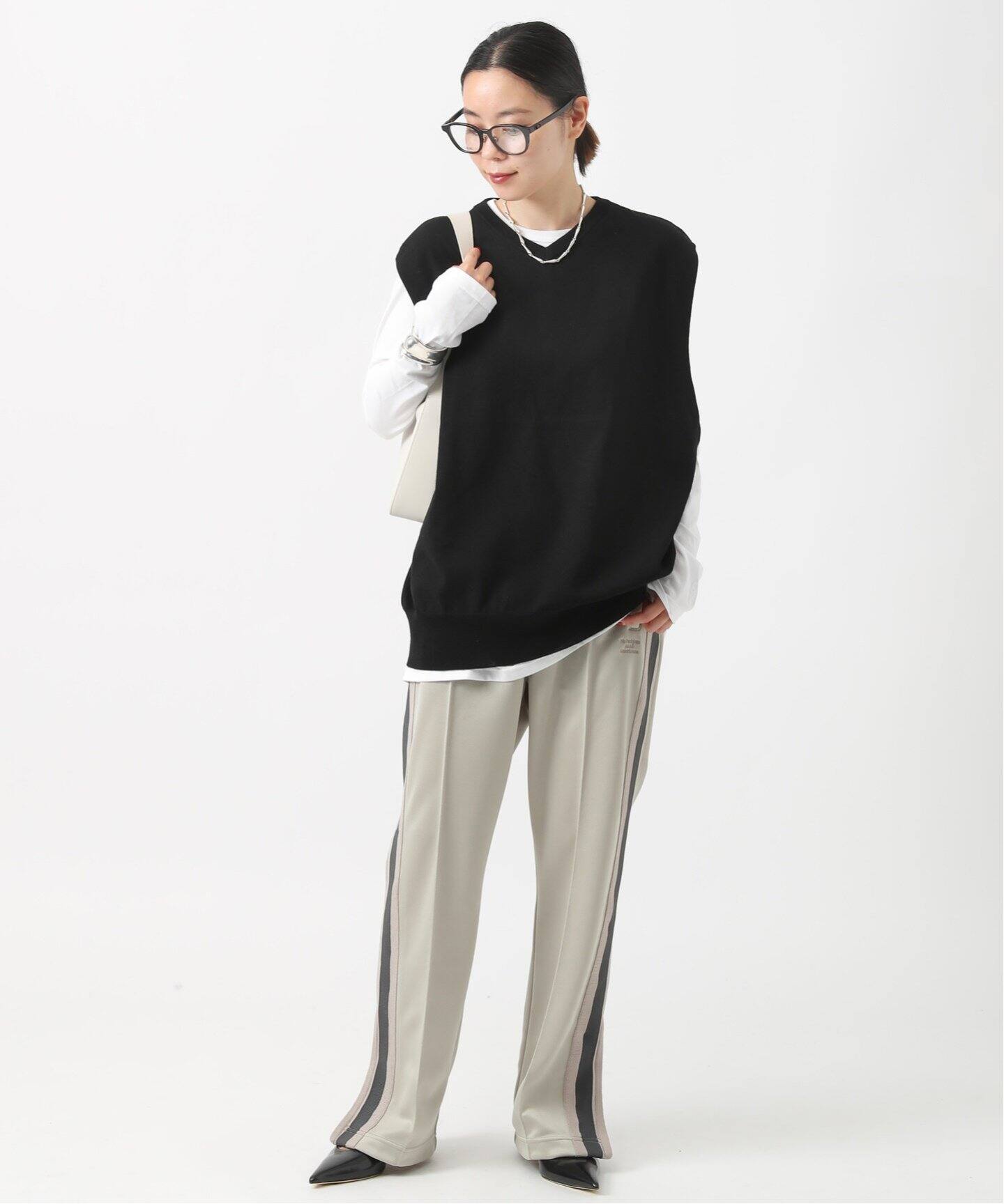 CINOH / チノ】別注 Vneck Knit vest（ベスト）｜AP STUDIO（エーピー 