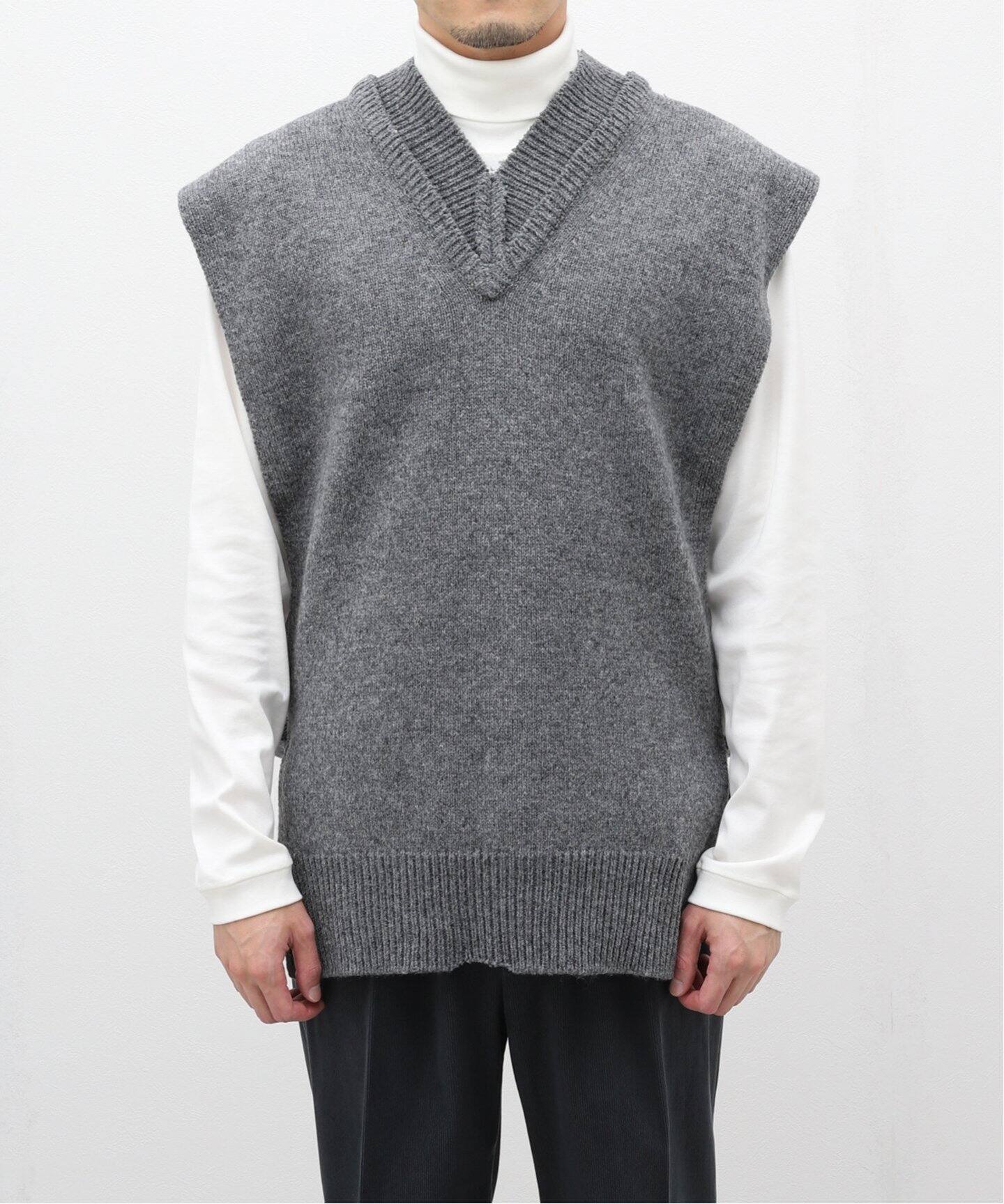 MAISON MARGIELA / メゾン マルジェラ】TABARDO STOLE KNIT VEST 