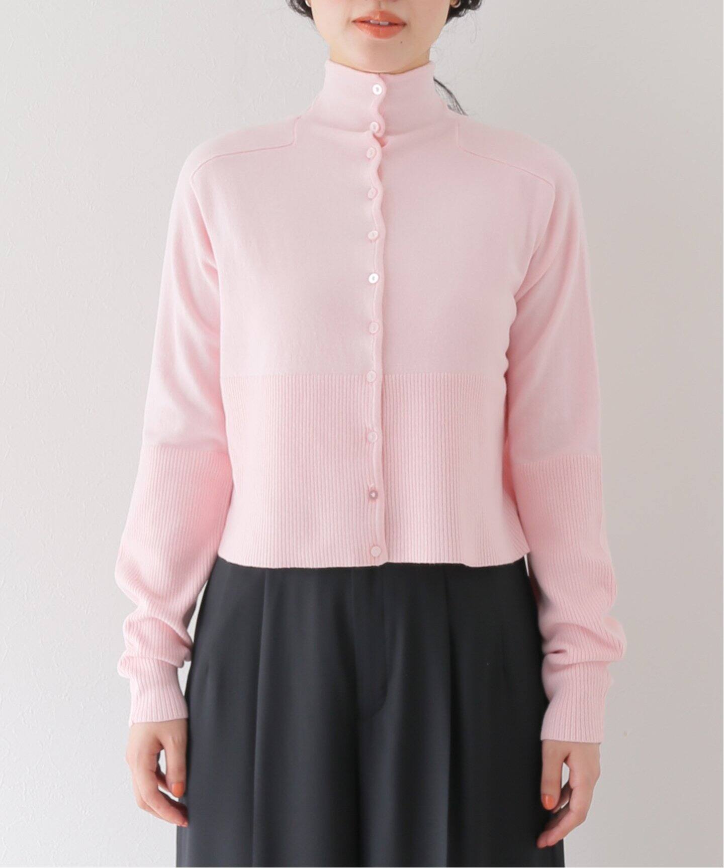 Hella/ヘラ】別注 HIGHNECK KNIT CARDIGAN（カーディガン）｜EDIT.FOR  