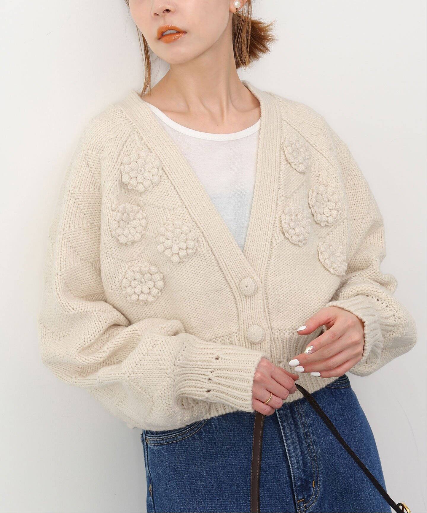 かぎ針フラワーモチーフニットカーディガン（カーディガン）｜SLOBE  