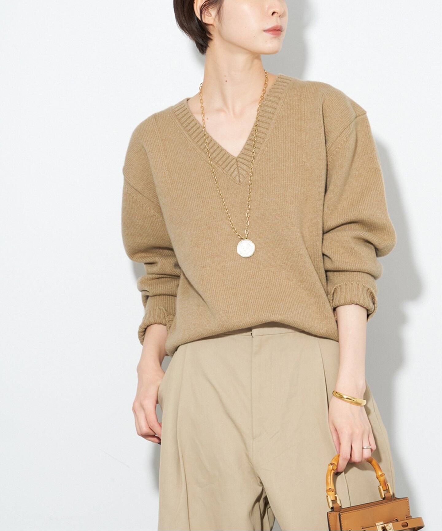 CAMEL WOOL Vネック プルオーバー（ニット／セーター）｜Plage  