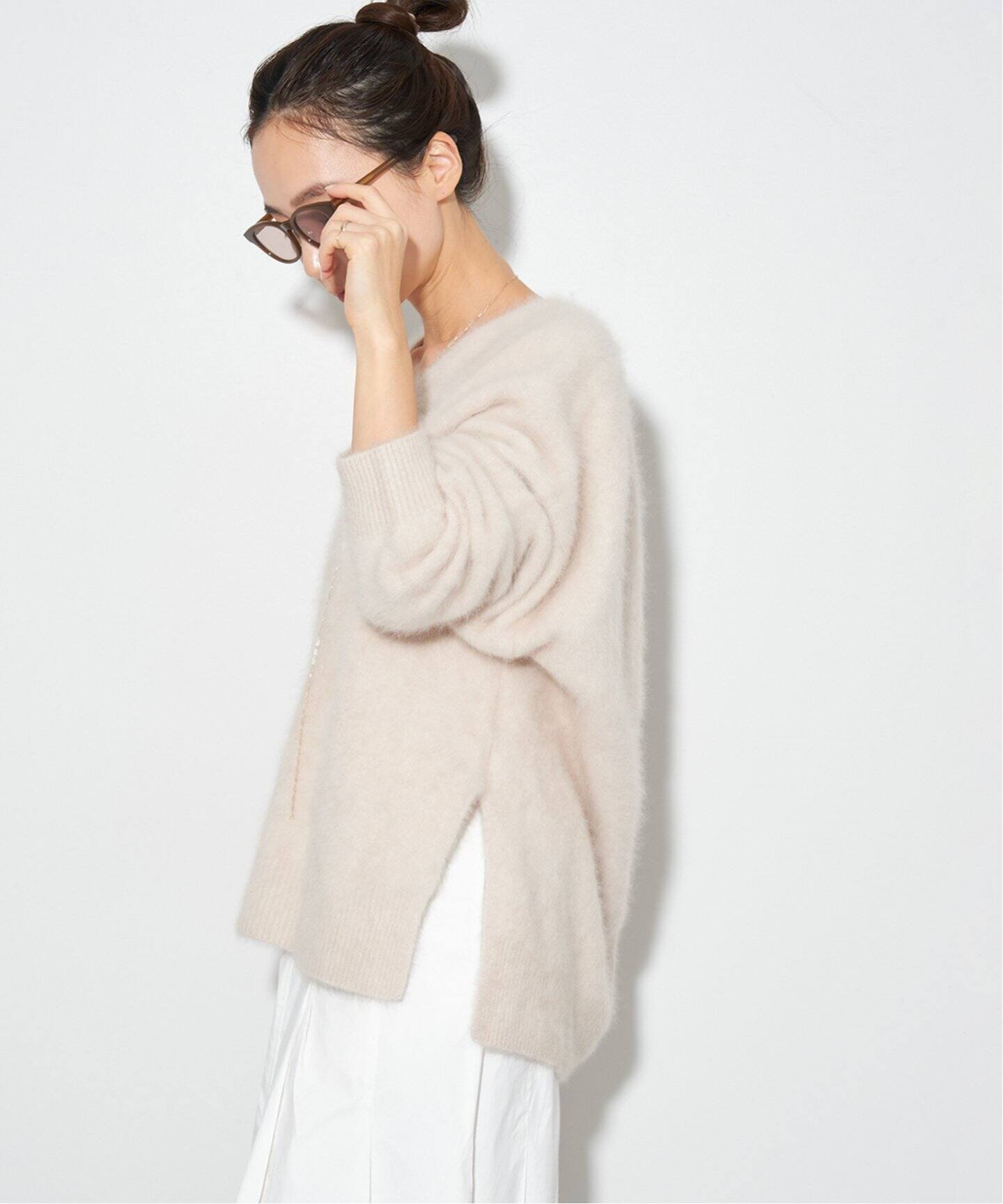 追加》Fur Vスリットプルオーバー（ニット／セーター）｜Plage  