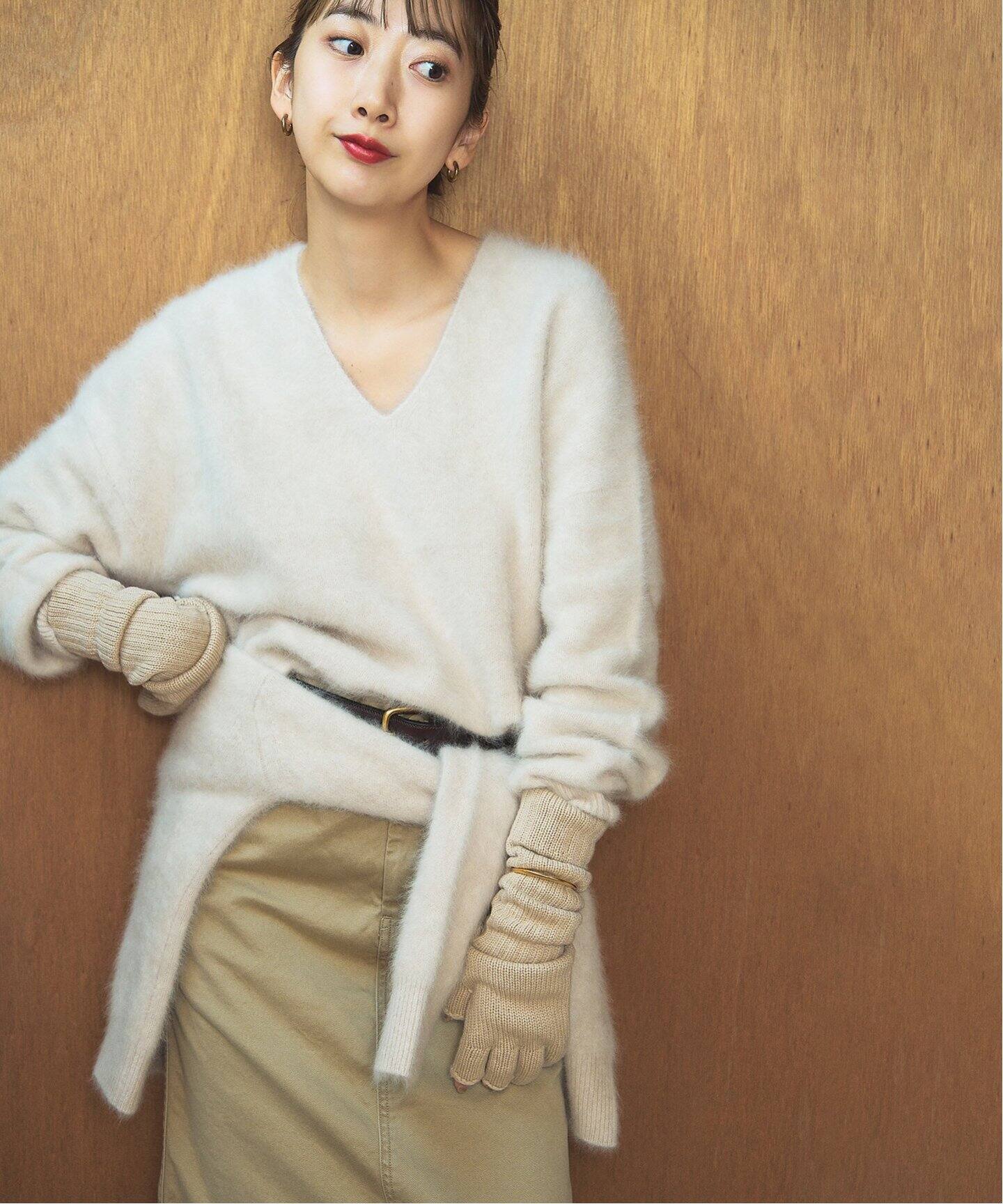 追加》Fur Vスリットプルオーバー（ニット／セーター）｜Plage  