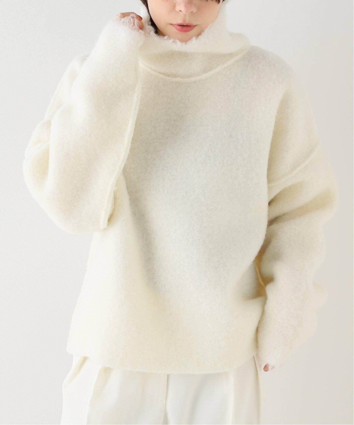 ROHE/ロヘ】FRINGE WL BLEND タートルネックニット（ニット／セーター 