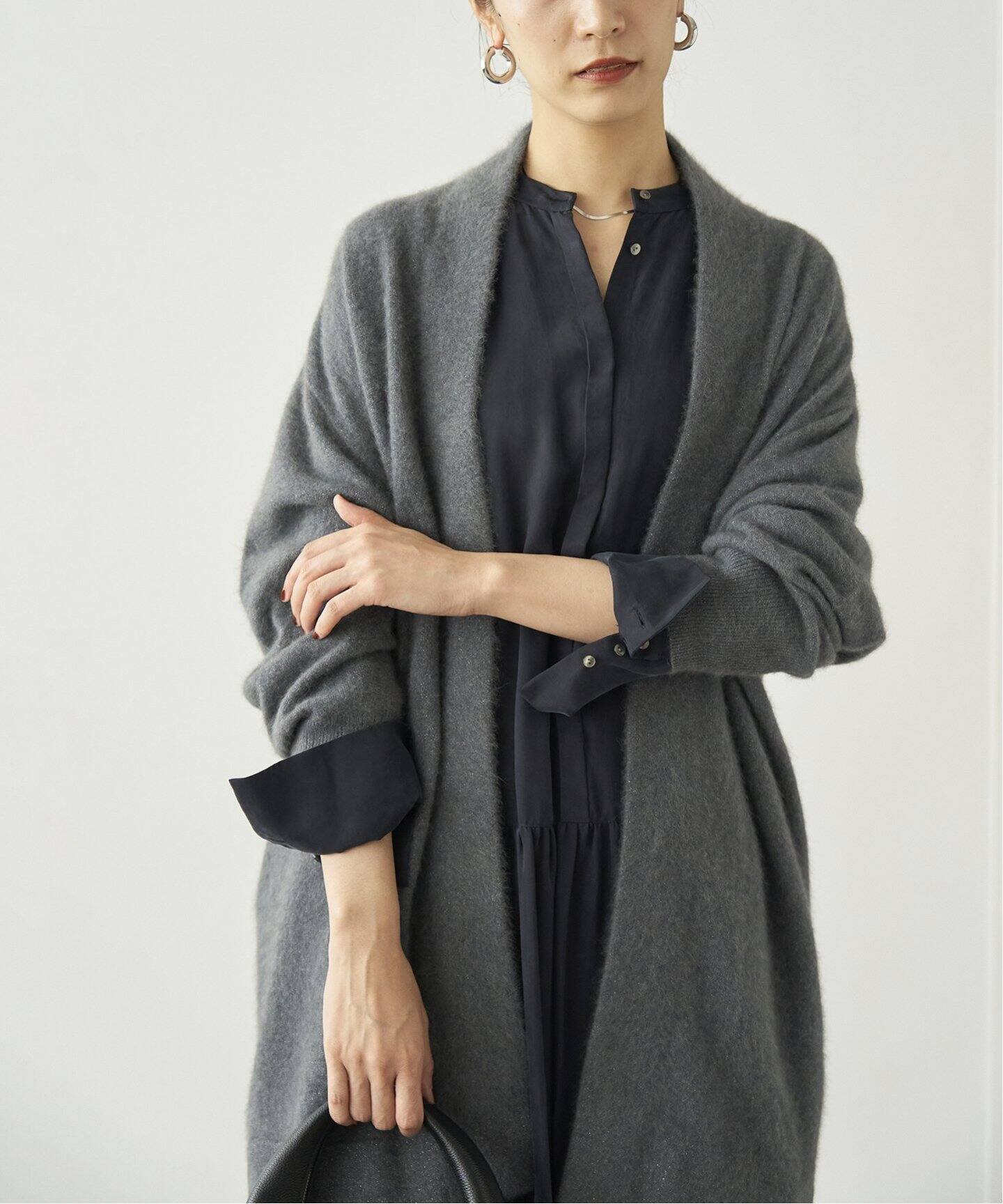 ファーリーラメニットロングカーディガン（カーディガン）｜VERMEIL  