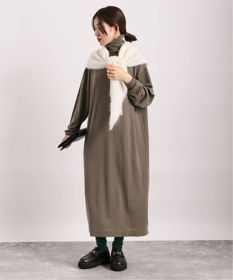 ライトウールニットタートルワンピース（ニットワンピース）｜VERMEIL  