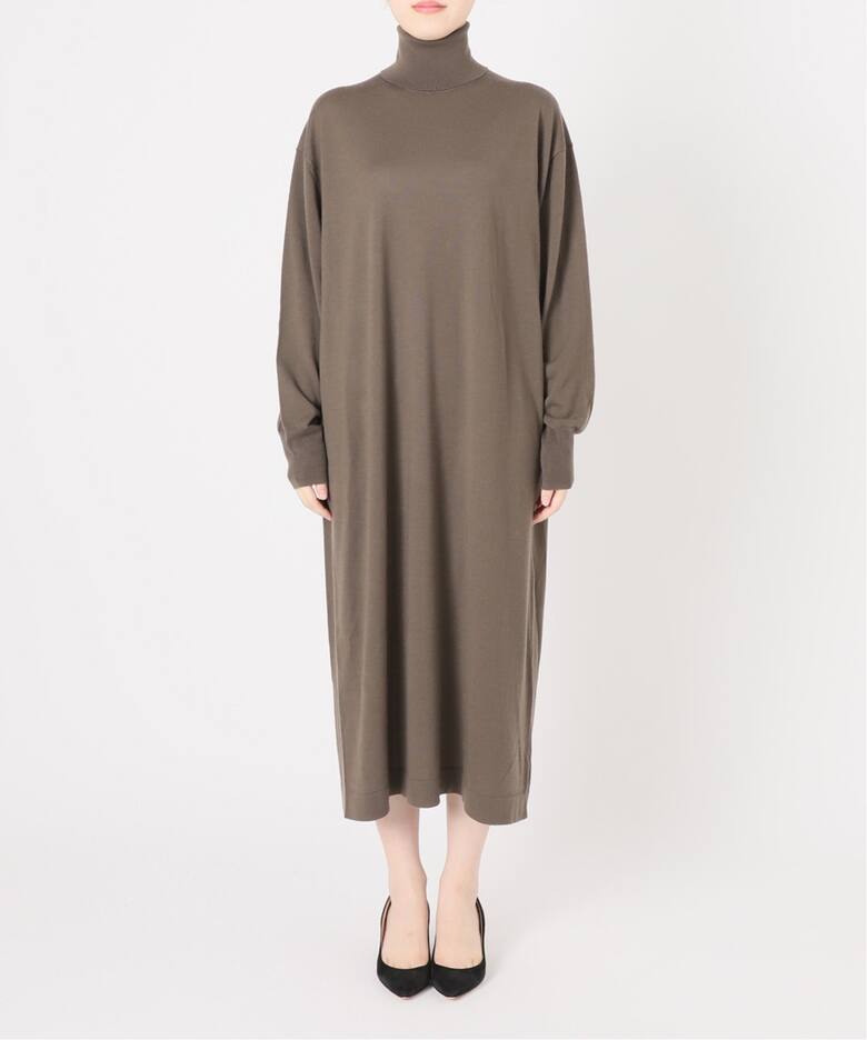 ライトウールニットタートルワンピース（ニットワンピース）｜VERMEIL  