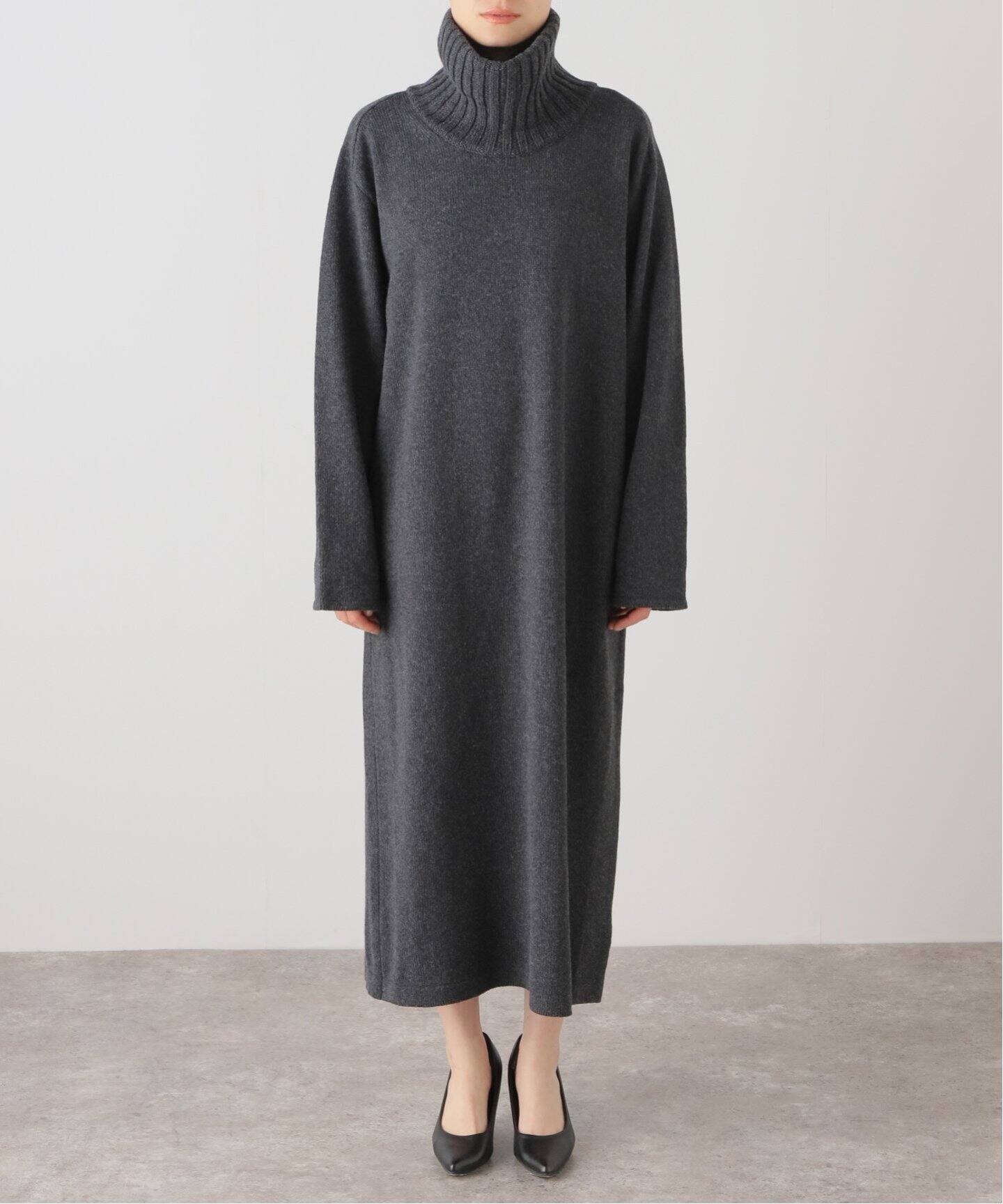 ATON/エイトン】Wool Mouline turtleneck ニットドレス（ニット  