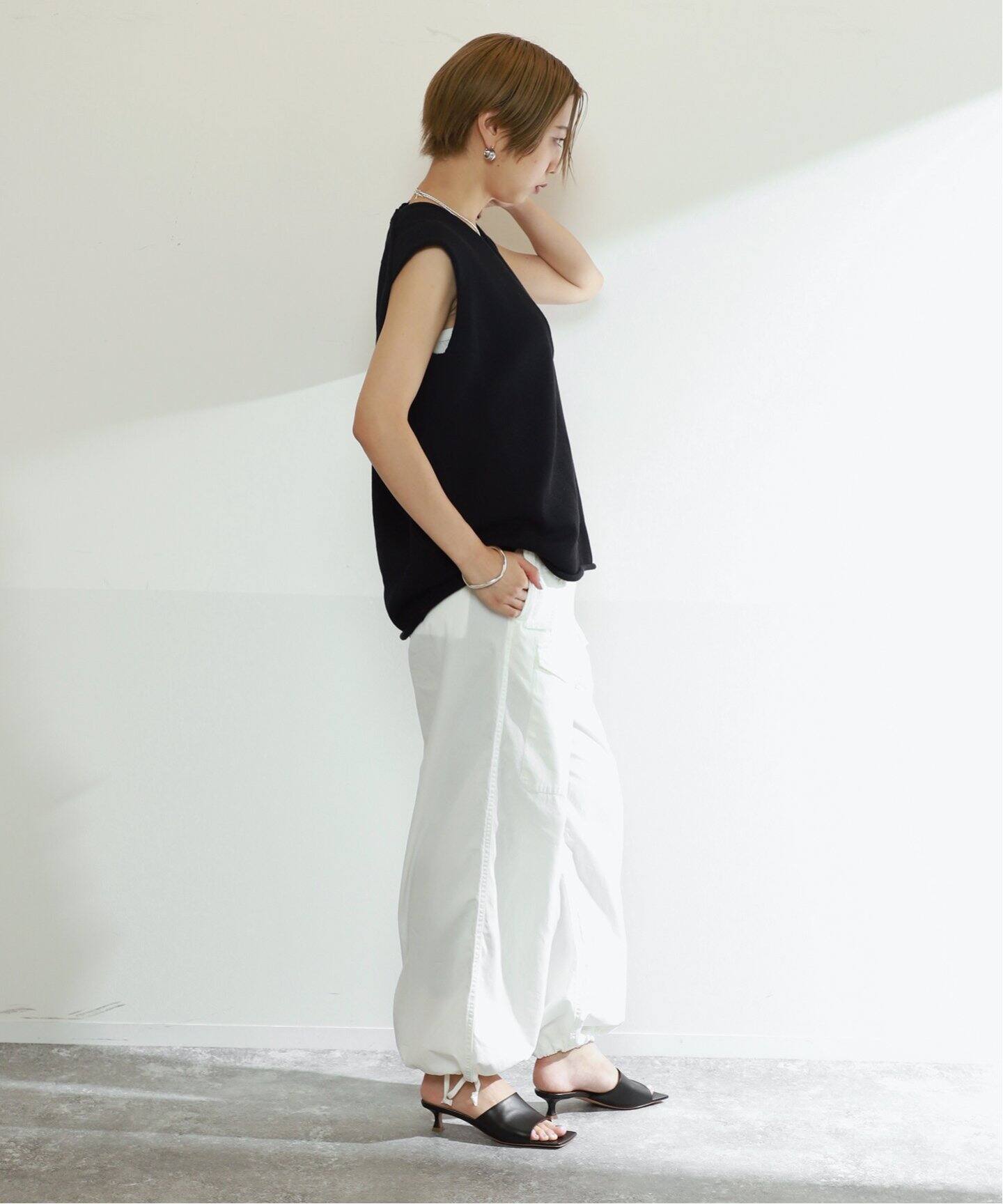 INSCRIRE/アンスクリア】Cotton V Neck No Sleeve Knit（ベスト 