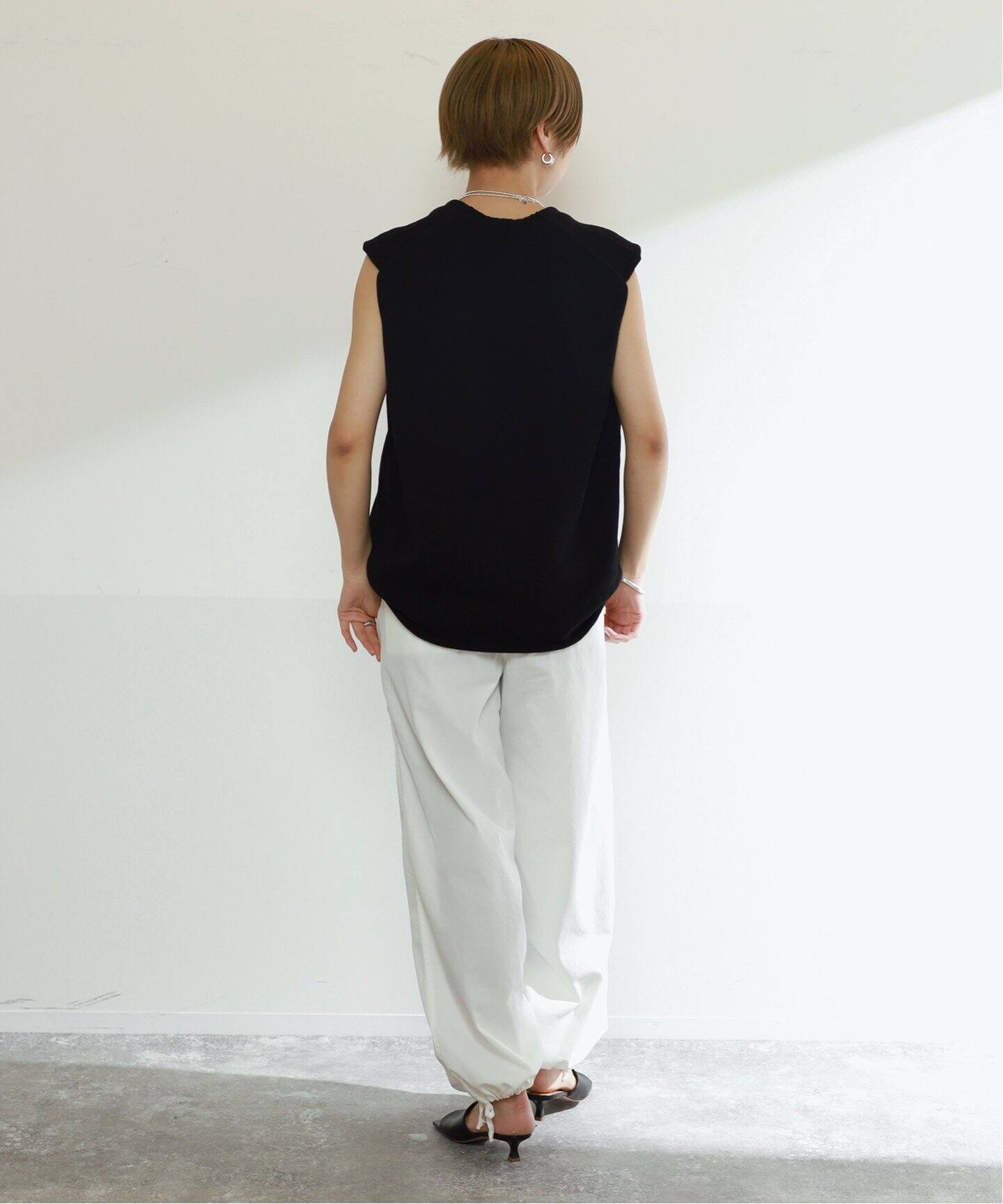 INSCRIRE/アンスクリア】Cotton V Neck No Sleeve Knit（ベスト 