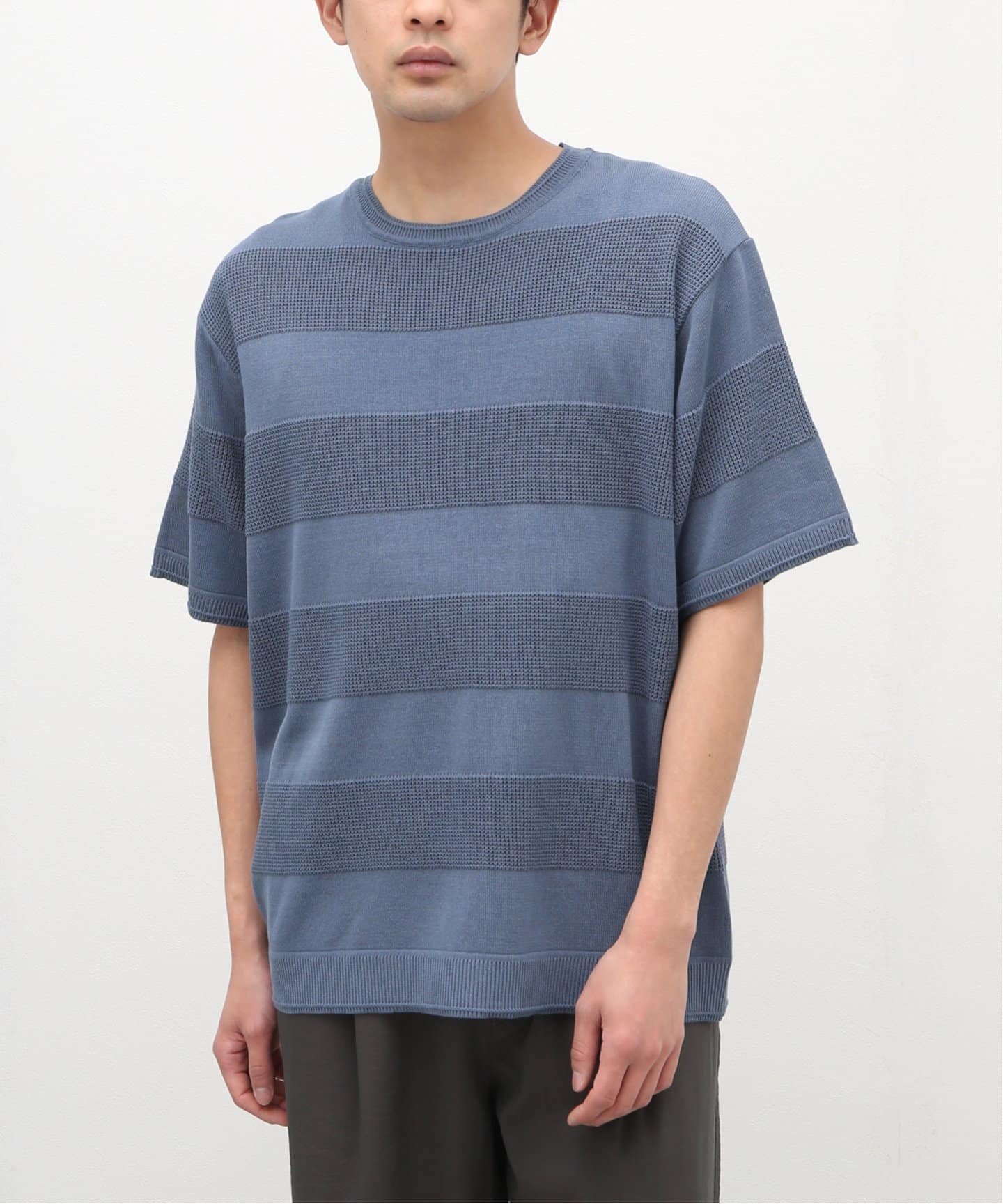 【関税込】 B クレスト 半袖 Tシャツ - チョーク 20％OFF】TIEASY（ティージー） HDCS ボートネック 半袖