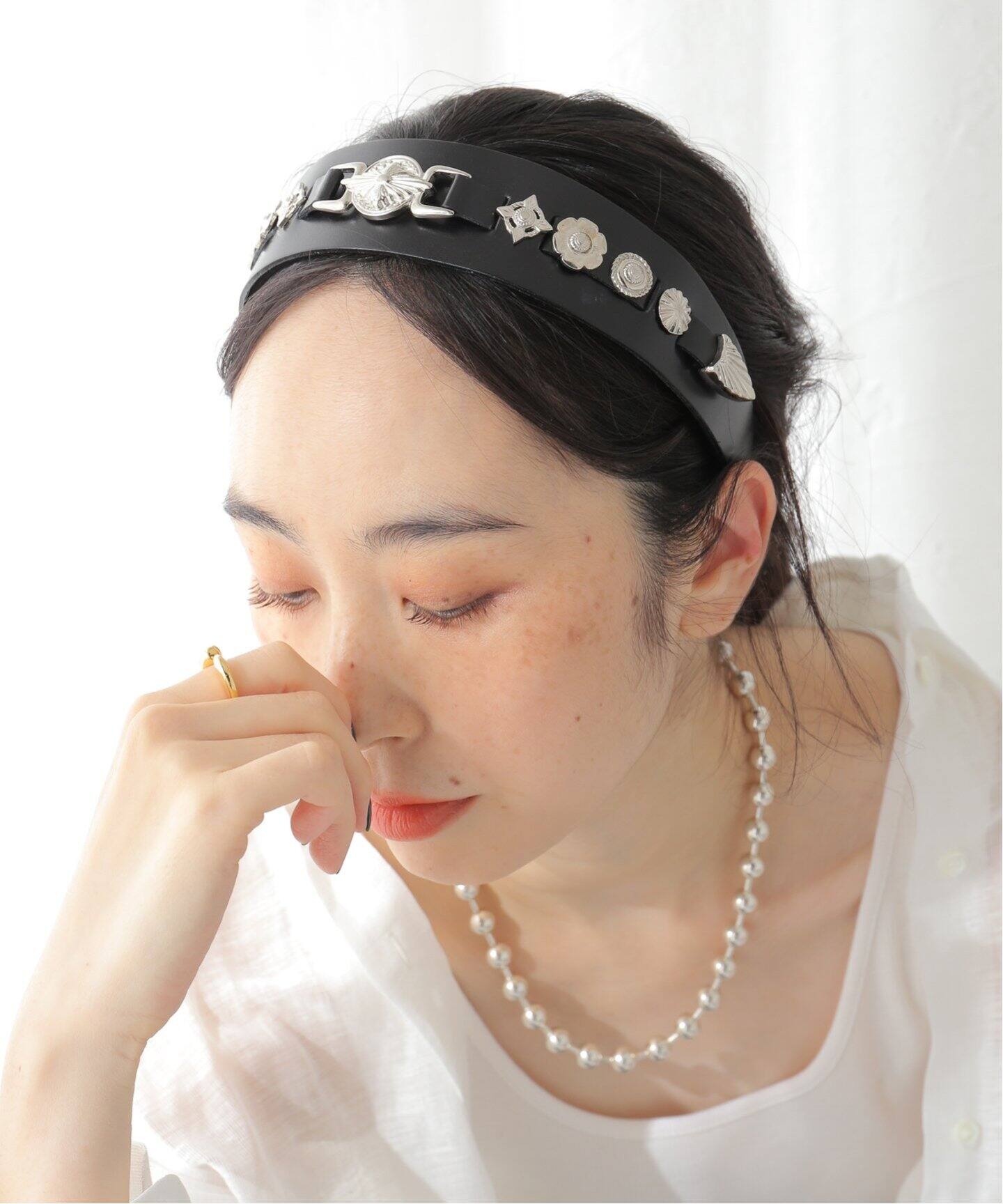 TOGA PULLA/トーガプルラ】Leather headband2：カチューシャ（ヘア 