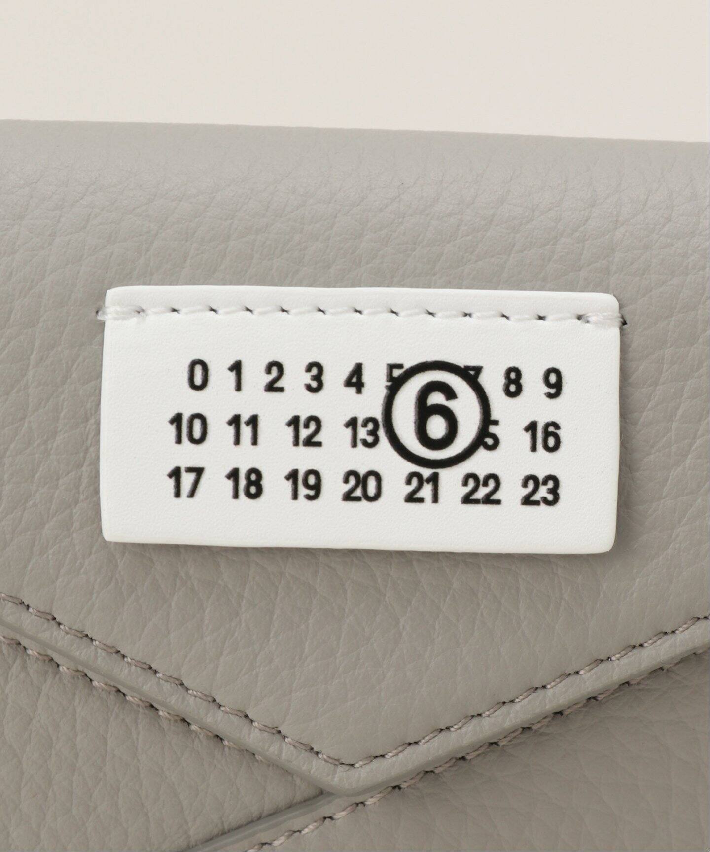 ≪一部店舗+WEB限定≫【MM6/エムエム6】 JAPANESE 6 FLAP WALLET 