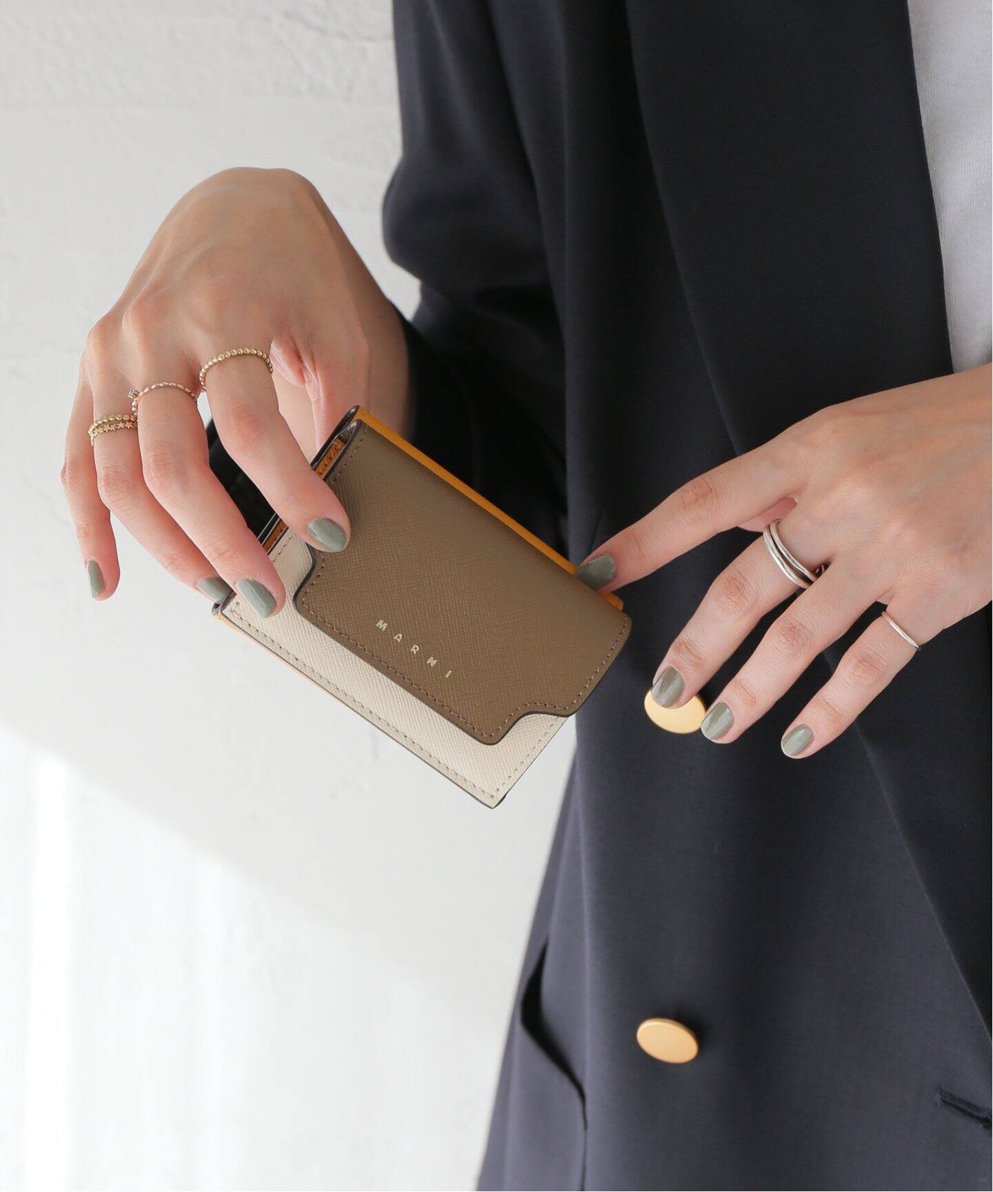 MARNI/マルニ】TRIFOLD WALLET：財布（財布・コインケース）｜JOURNAL  