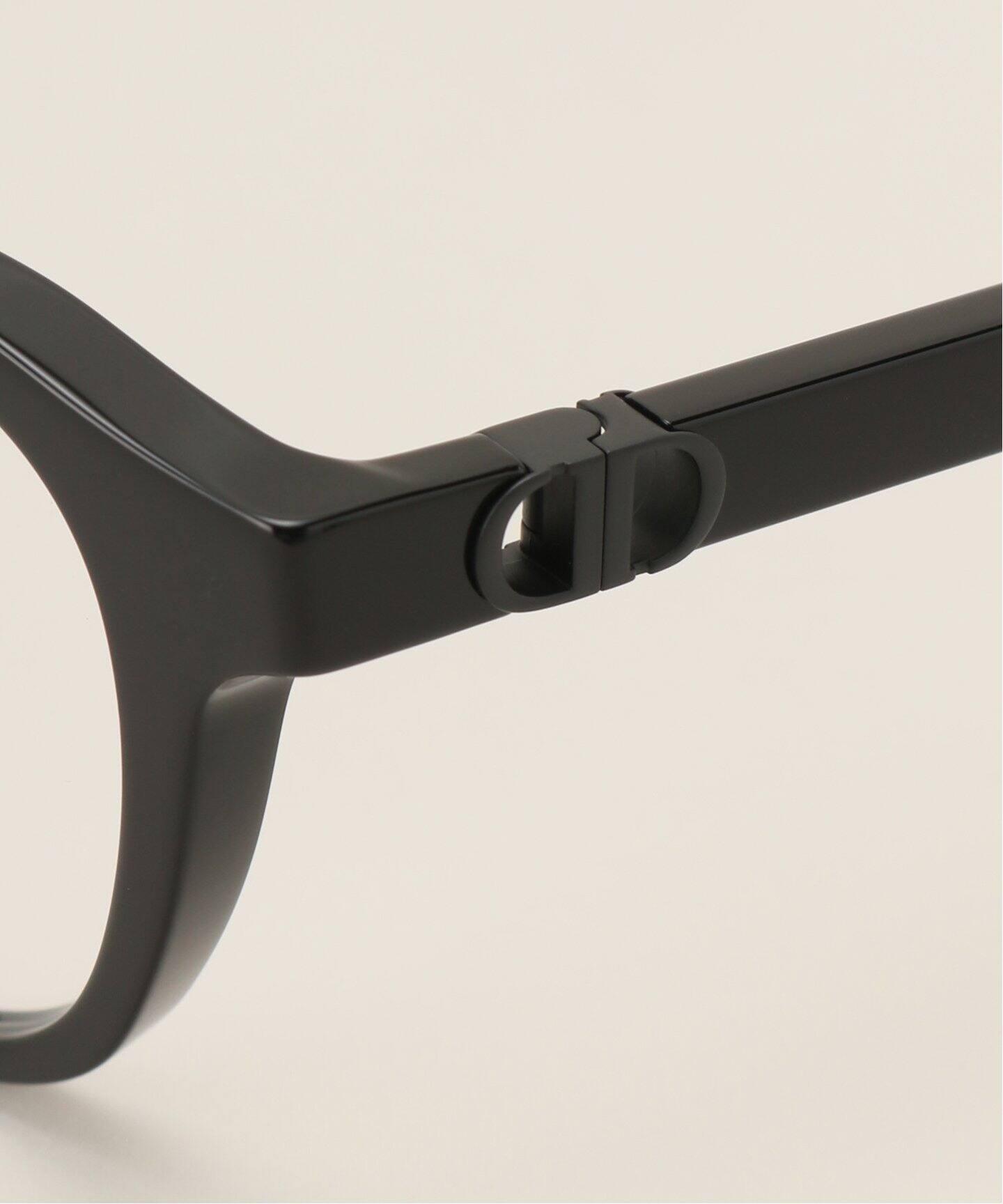 DIOR/ディオール】Black frame eyewear（メガネ）｜AP STUDIO 