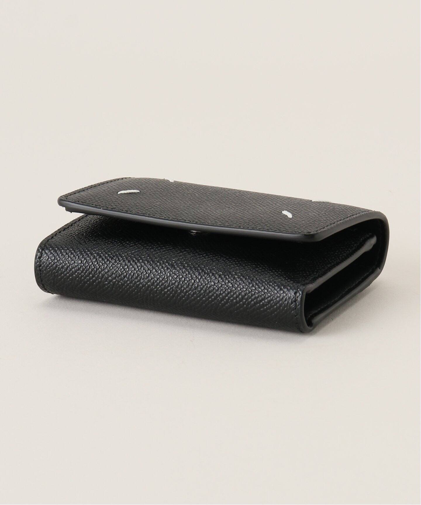 MAISON MARGIELA / メゾン・マルジェラ 】Zip Compact Tri Fold Wallet 