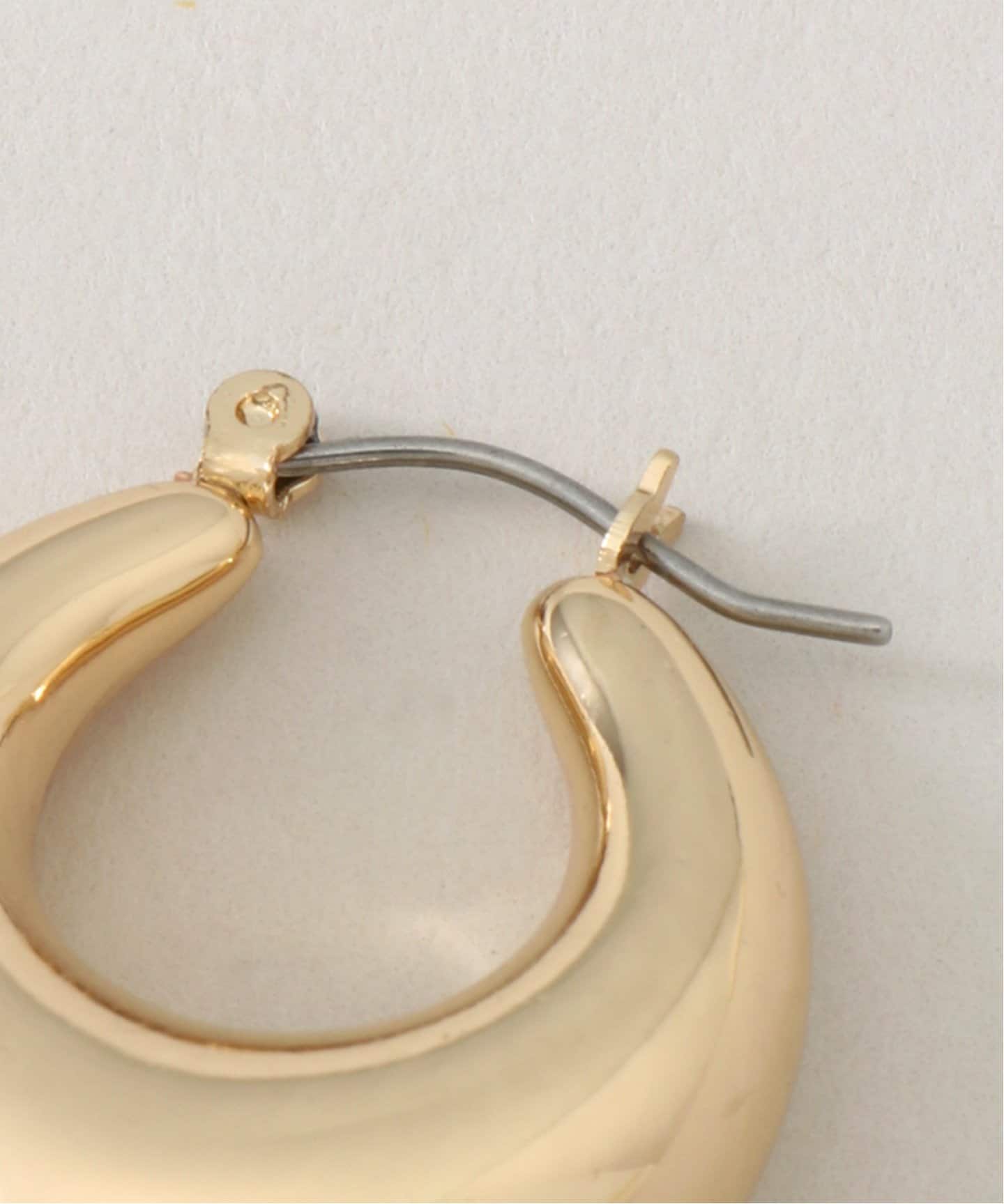 Kenneth Jay Lane/ケネス ジェイ レーン】DROP HOOP ピアス