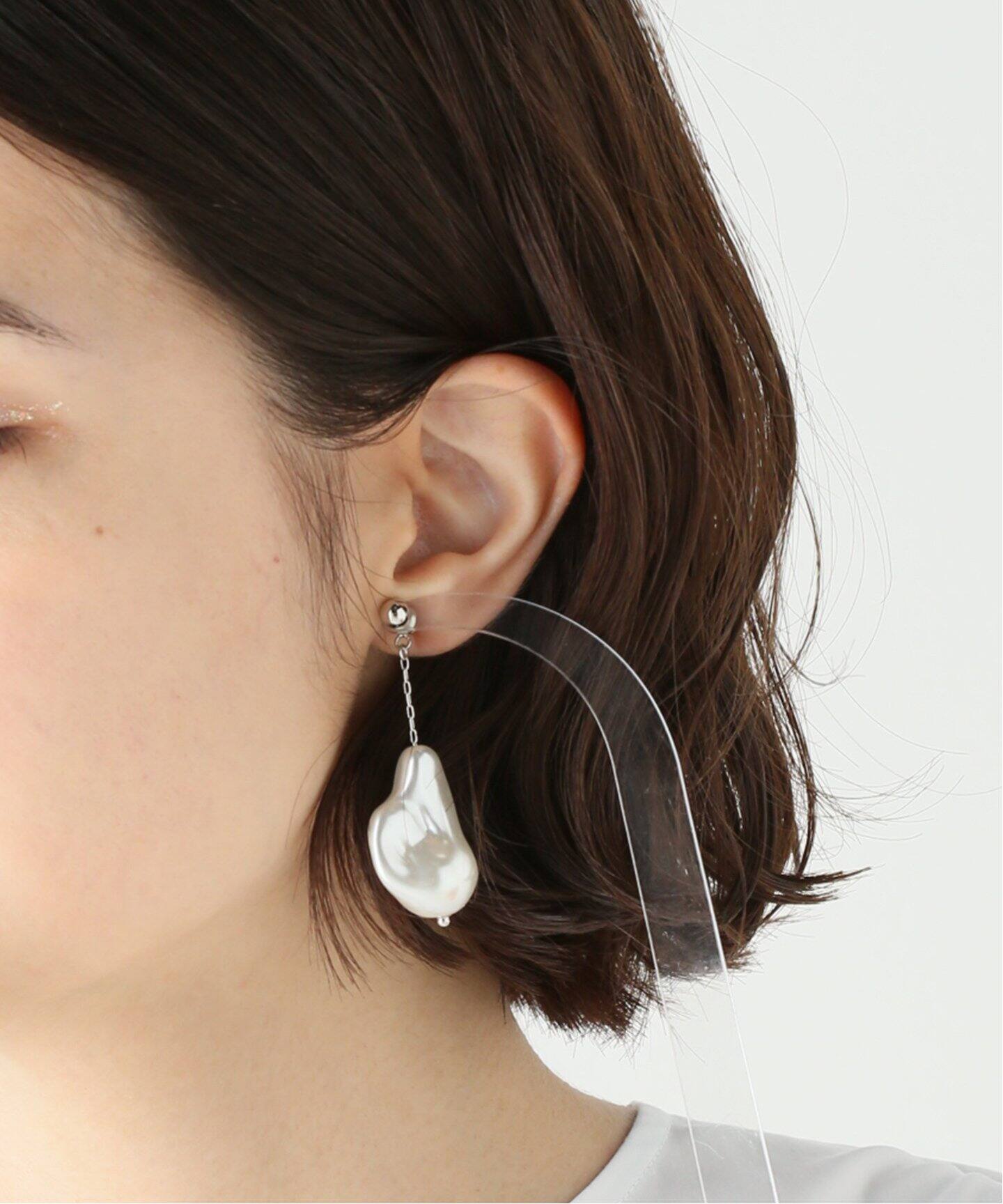 Bijou R.I /ビジューアールアイ】 ビッグバロックパールピアス（ピアス