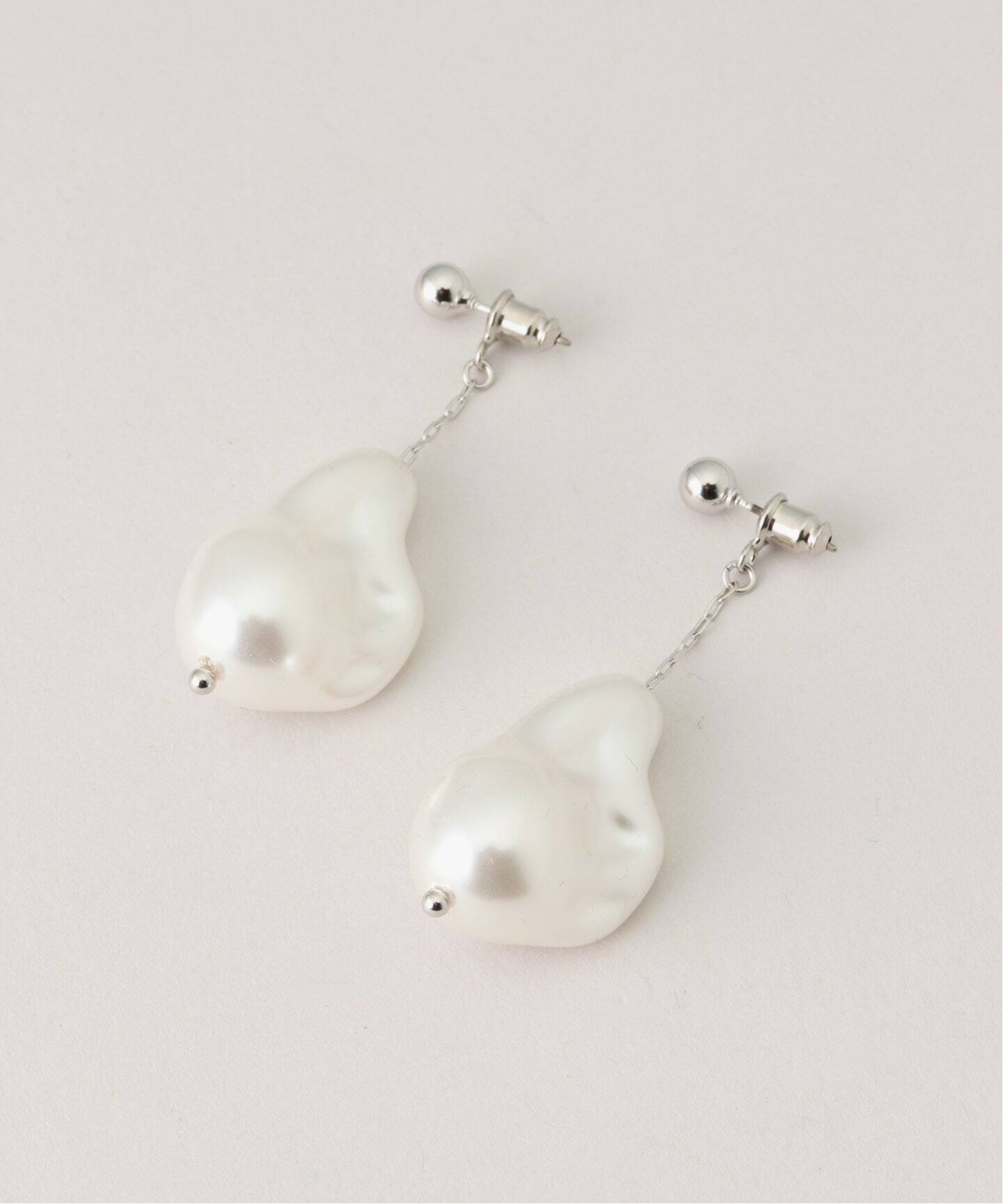 Bijou R.I /ビジューアールアイ】 ビッグバロックパールピアス（ピアス