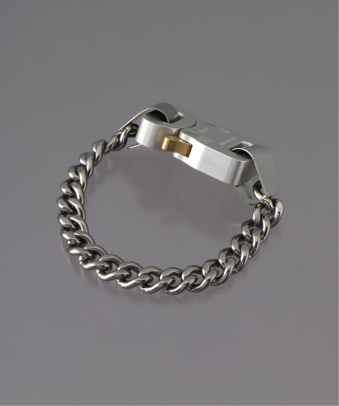 1017 ALYX 9SM / 017 アリクス 9SM】METAL BUCKLE BRACELET 