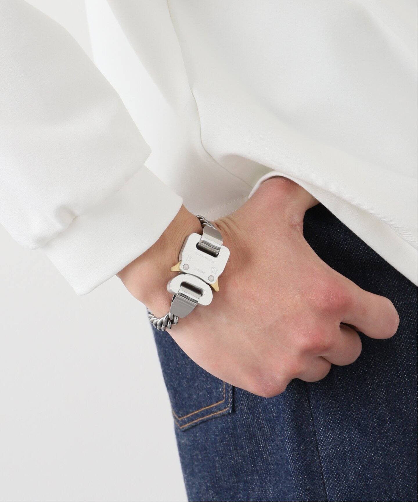 1017 ALYX 9SM / 017 アリクス 9SM】METAL BUCKLE BRACELET  