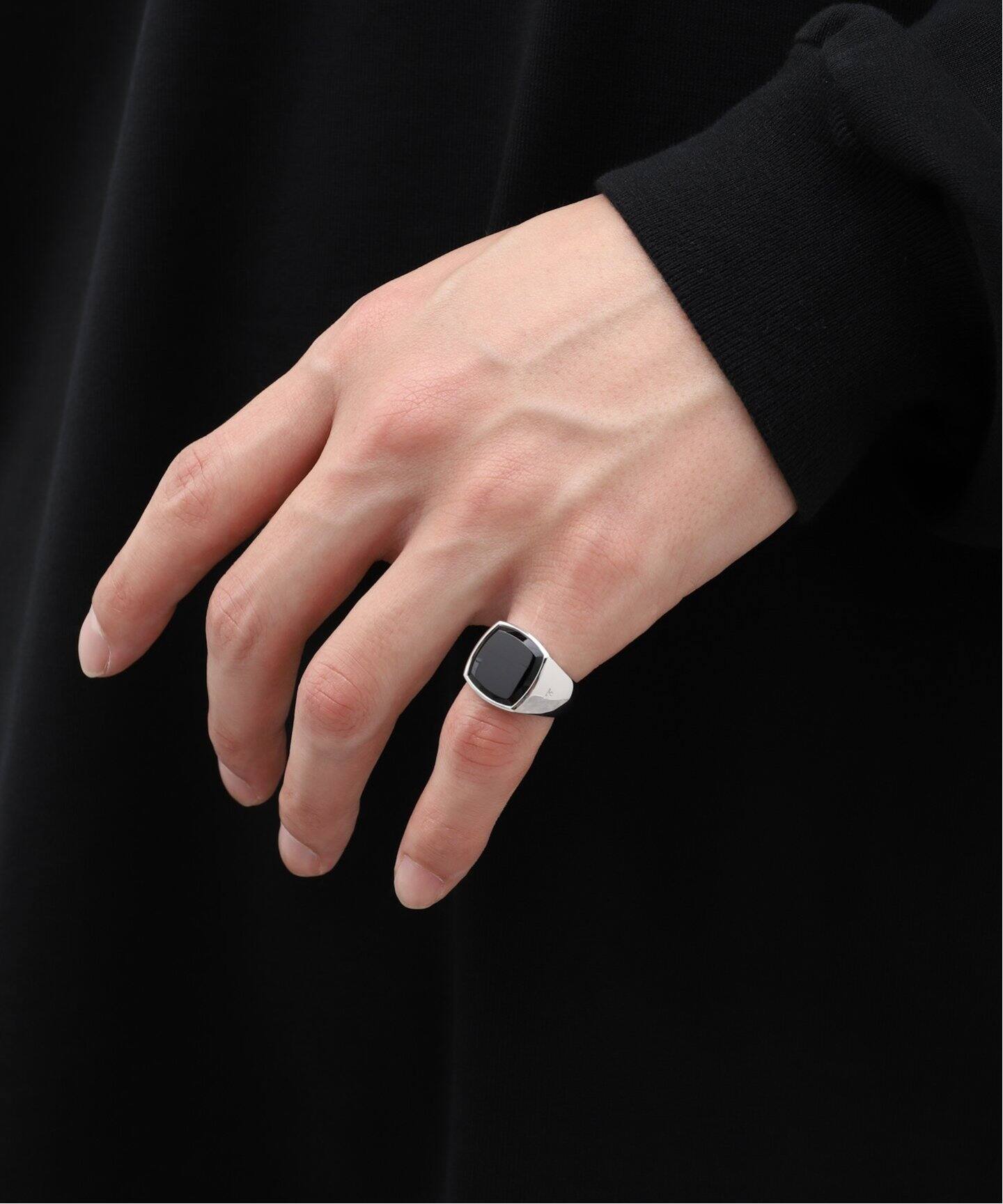 TOMWOOD / トムウッド】CUSHION POLISHED BLACK ONYX（リング）｜PULP 