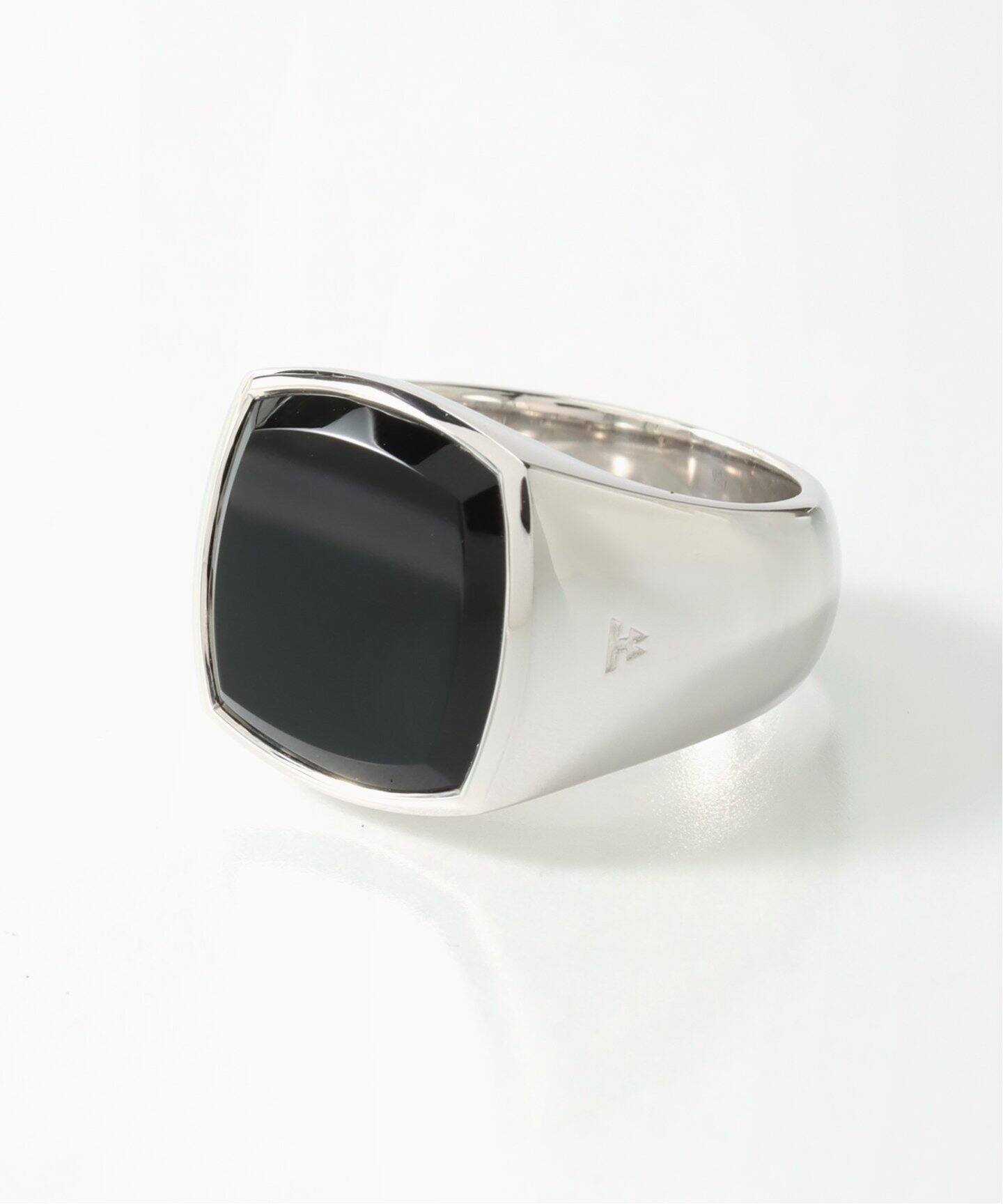 TOMWOOD / トムウッド】CUSHION POLISHED BLACK ONYX（リング）｜PULP 