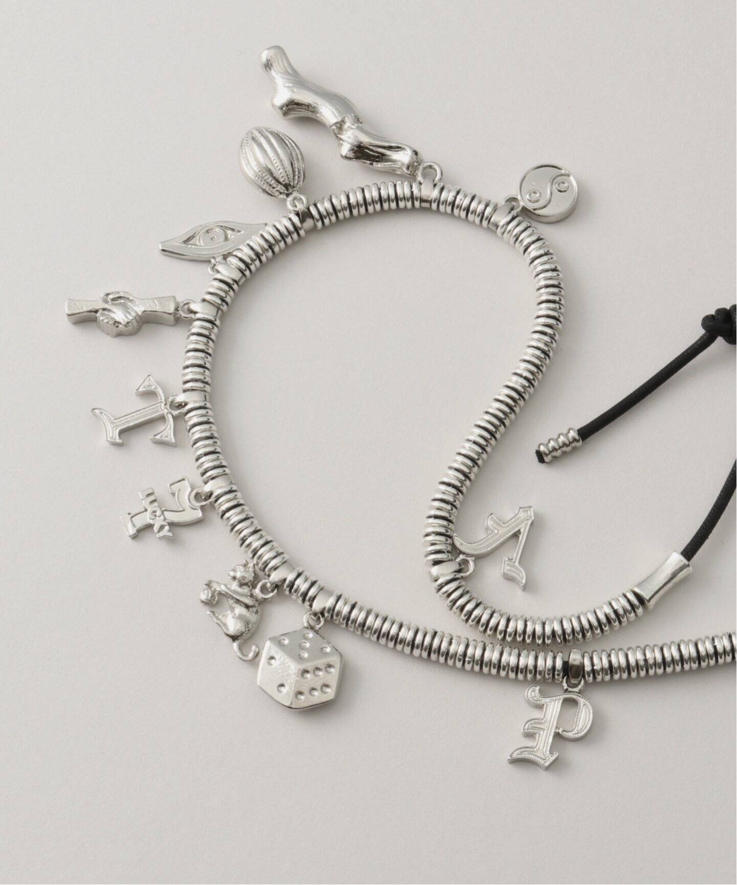 TOGA PULLA/トーガプルラ】 Motif necklace：ネックレス（ネックレス  