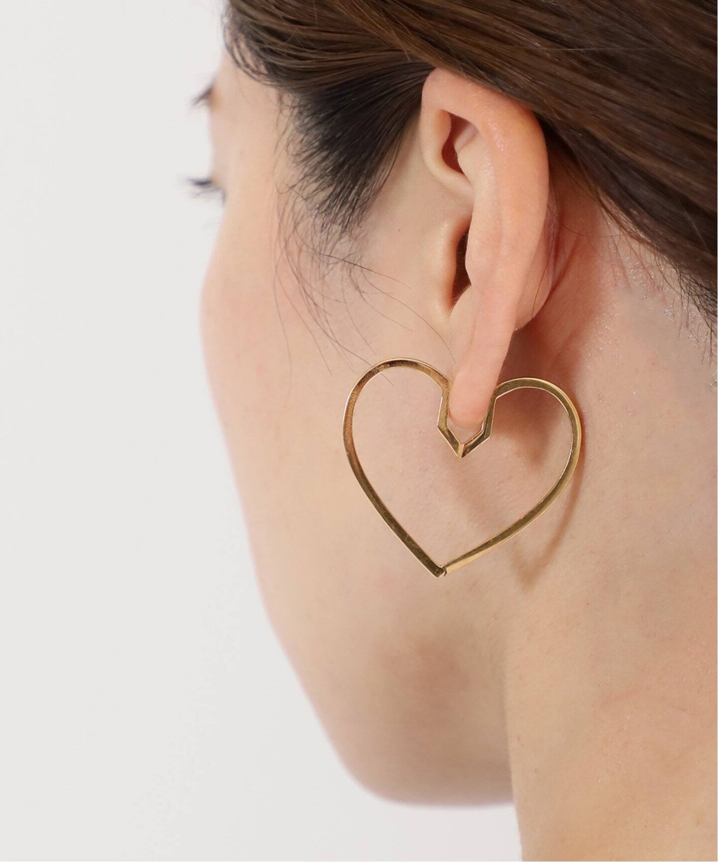 PLOW /プラウ】Hug Heart Hoop Pierce (L)（ピアス（両耳用 
