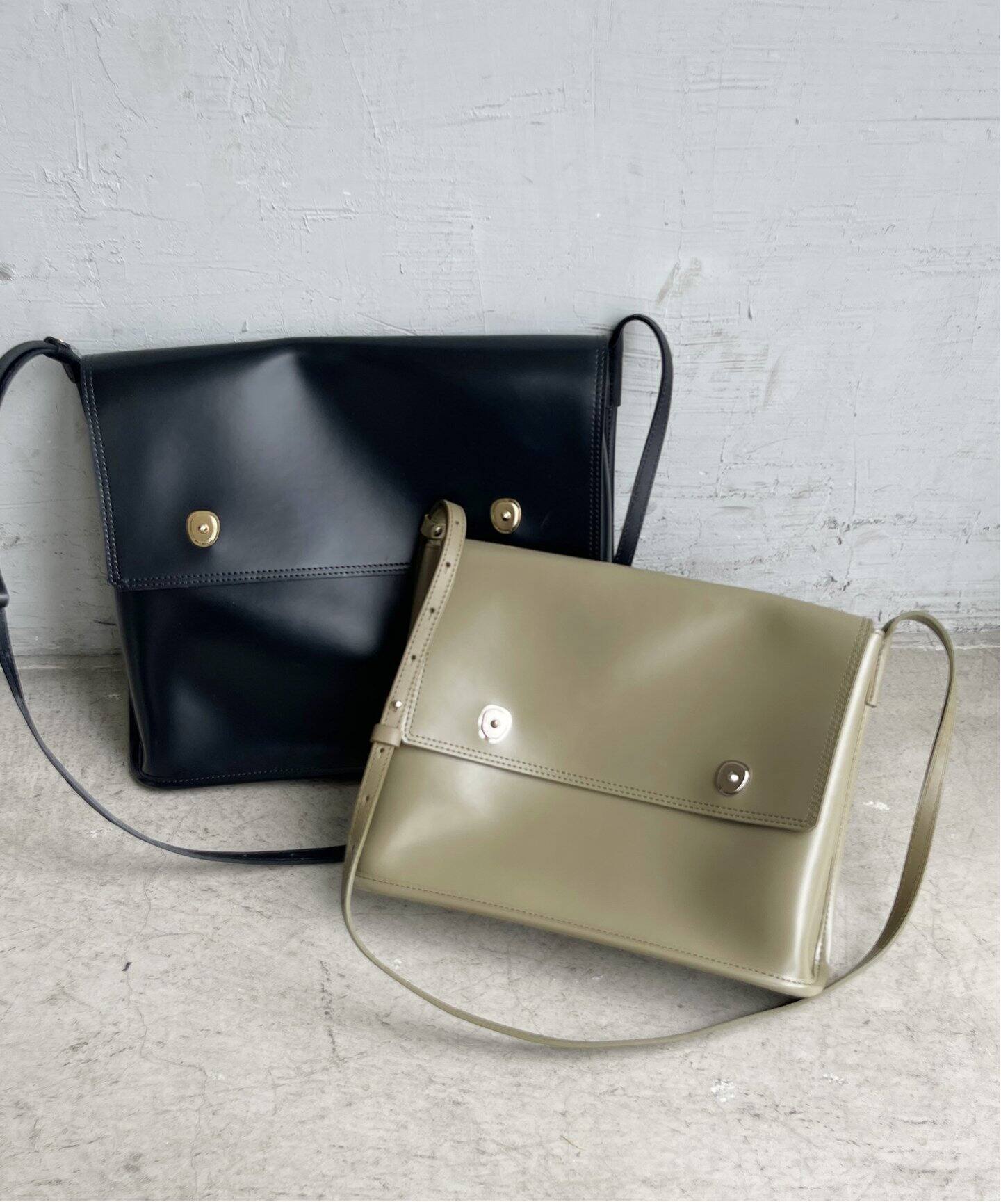 PIENI / ピエニ】Kaari military M（ショルダーバッグ）｜Spick and 
