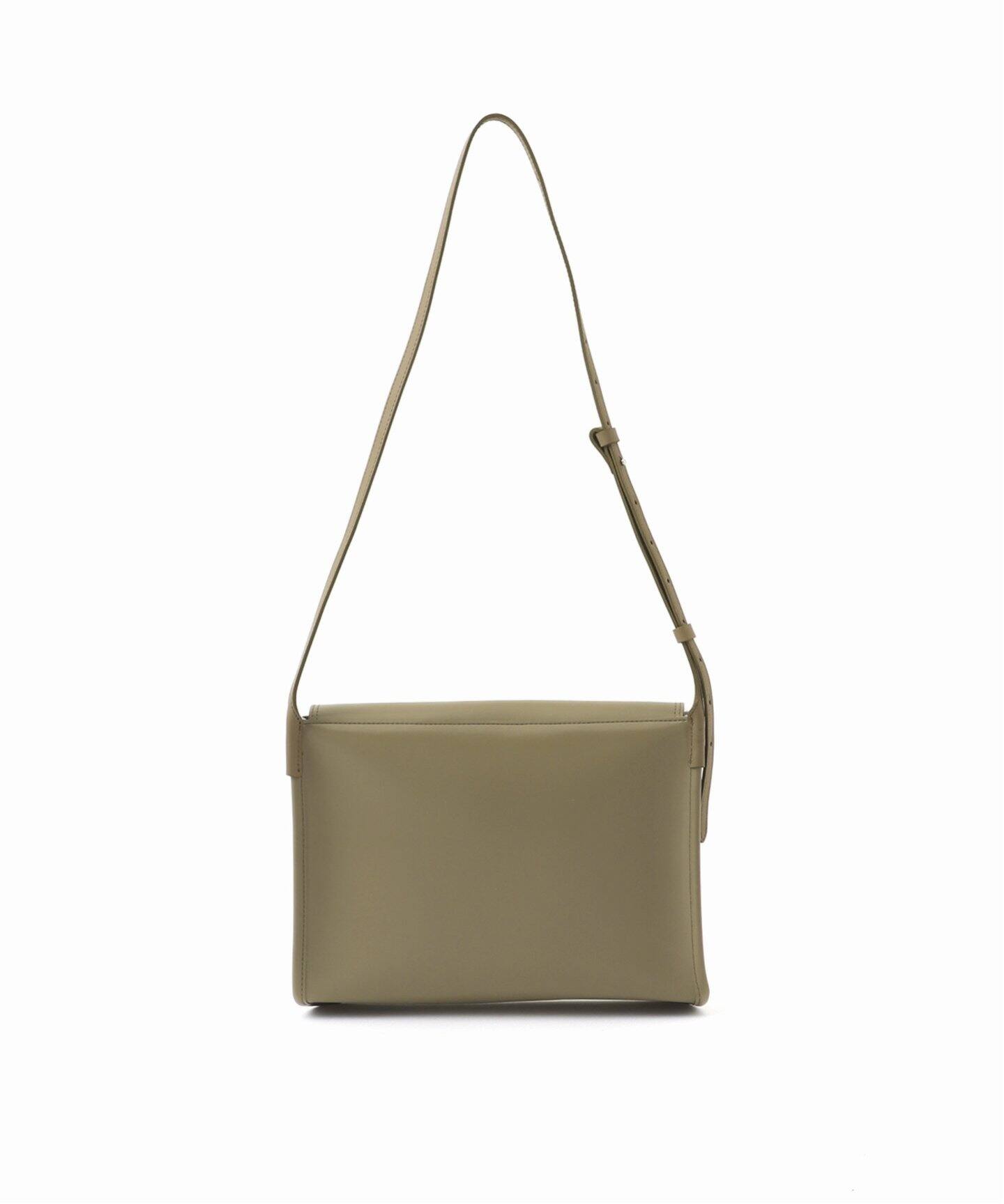 PIENI / ピエニ】Kaari military M（ショルダーバッグ）｜Spick and 
