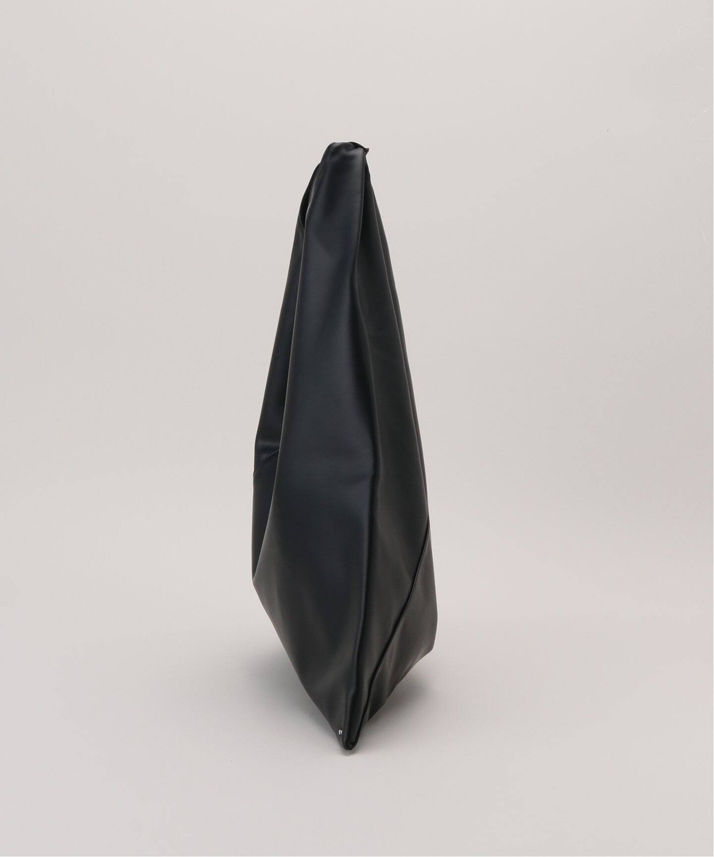 ≪一部店舗+WEB限定≫【MM6/エムエム6】 Classic Japanese Handbag 