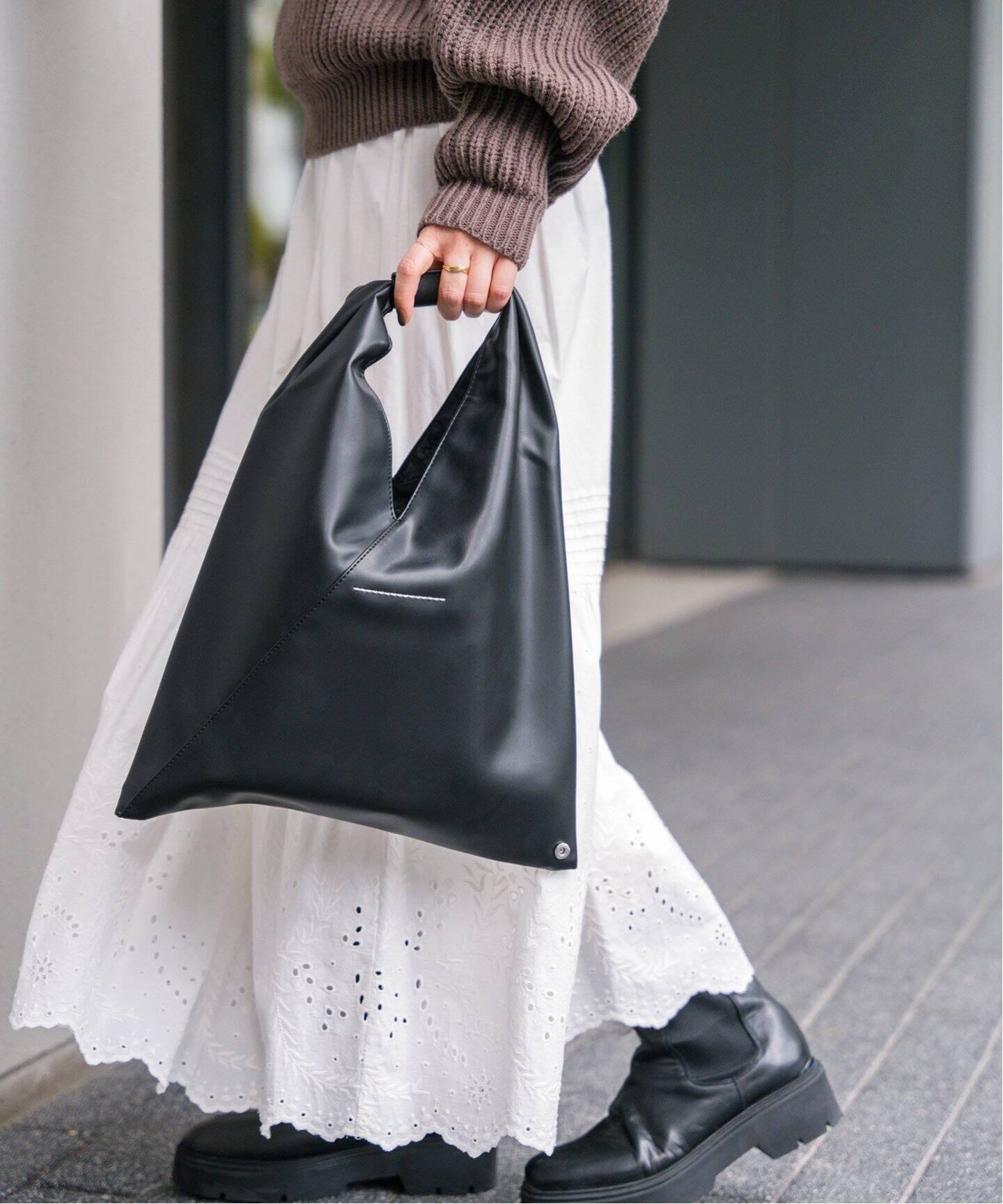 ≪一部店舗+WEB限定≫【MM6/エムエム6】 SMALL JAPANESE HAND BAG 