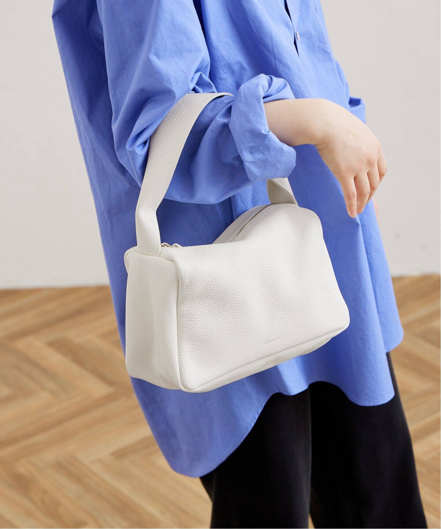 RIEMPIRE/リエンピーレ】ボックス型ショルダー（ショルダーバッグ  