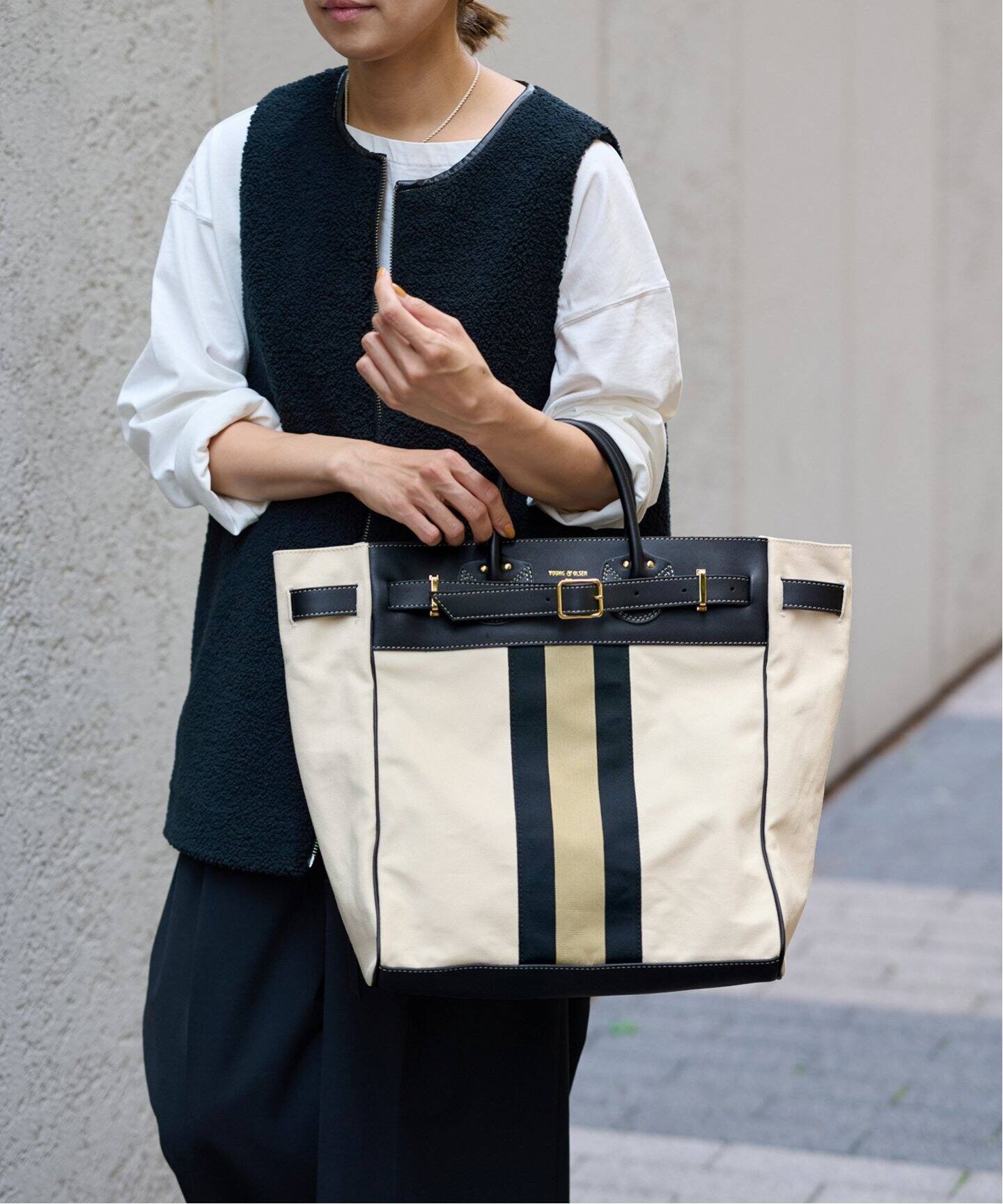 極美品】ヤングアンドオルセン 別注フレームワークLサイズ 速けれ 