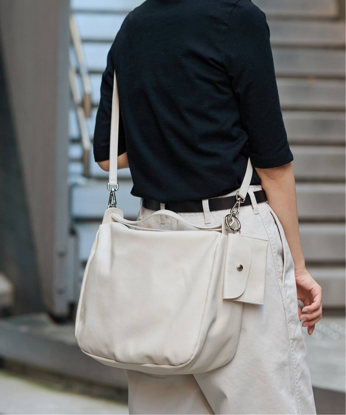 MARCO MASI/マルコマージ】ストラップ パスケース付きトート（トート  