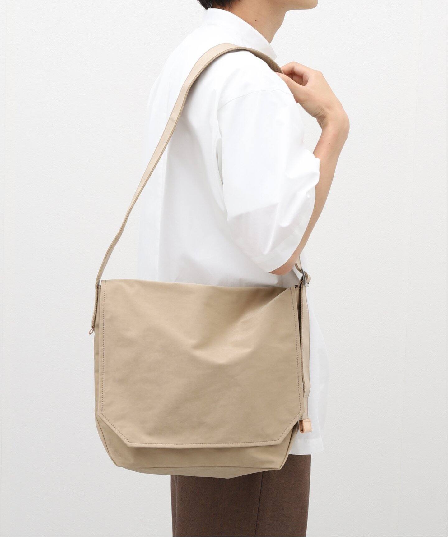 Hender Scheme / エンダースキーマ】flap shoulder small（ショルダー  