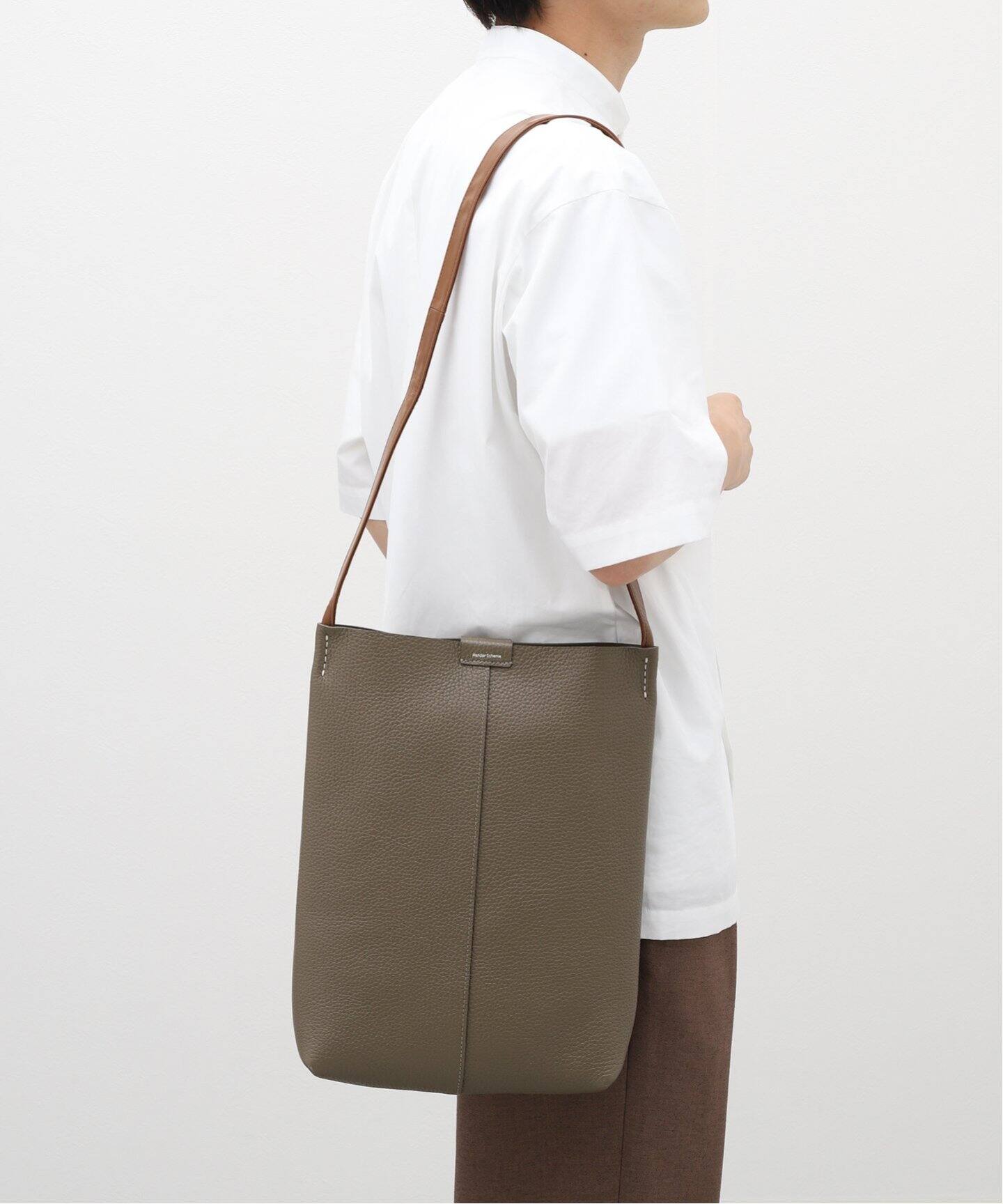 Hender Scheme / エンダースキーマ】piano shoulder big（ショルダー  