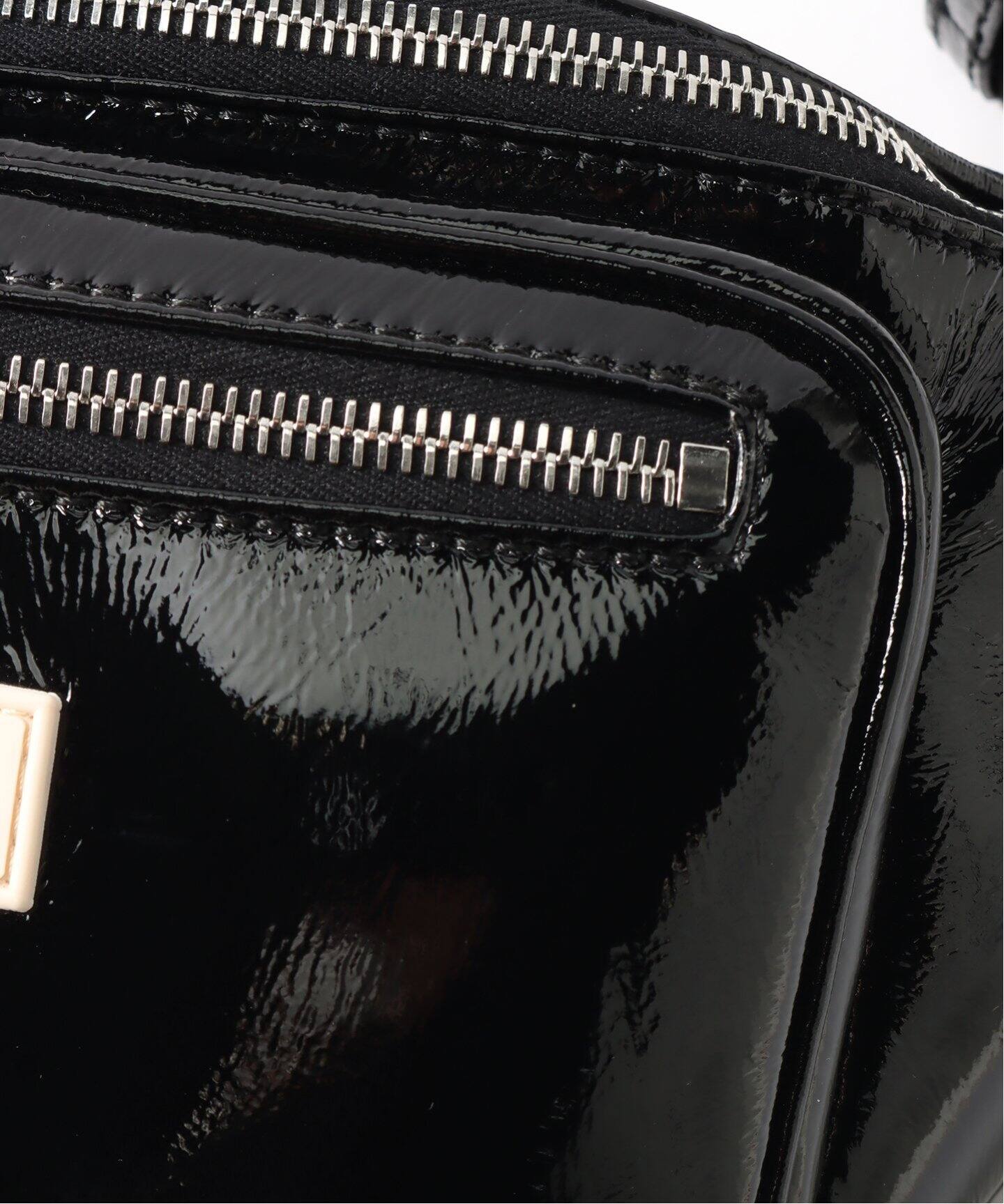 ☆MARNI☆ショルダーバッグ Shoulder bumbag MARNI（マルニ）の「SHOULDER BUMBAG / クロスボディバッグ
