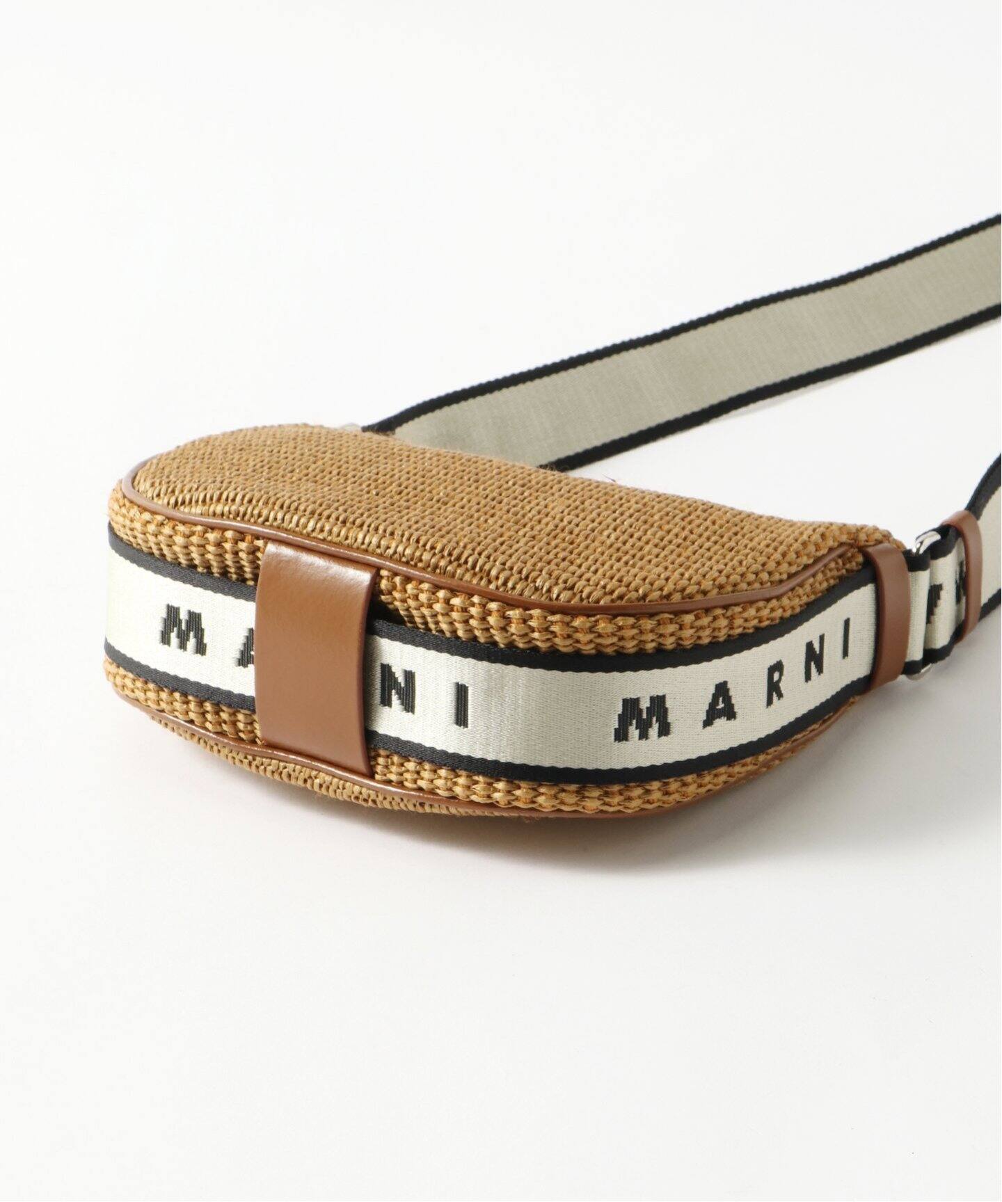 MARNI / マルニ】BEY BAG SMALLウーブン（ショルダーバッグ）｜EDIFICE 