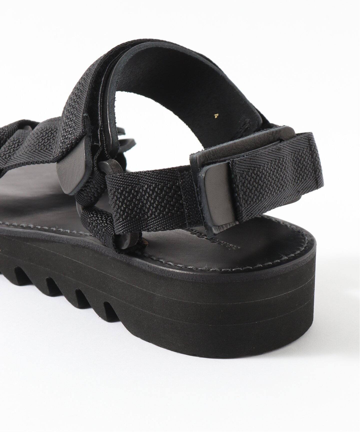 Hender Scheme / エンダースキーマ】webb（サンダル）｜EDIFICE 